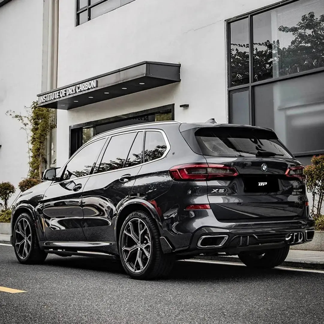 MP Style Carbon Fiber Rear Diffuser - BMW G05 X5