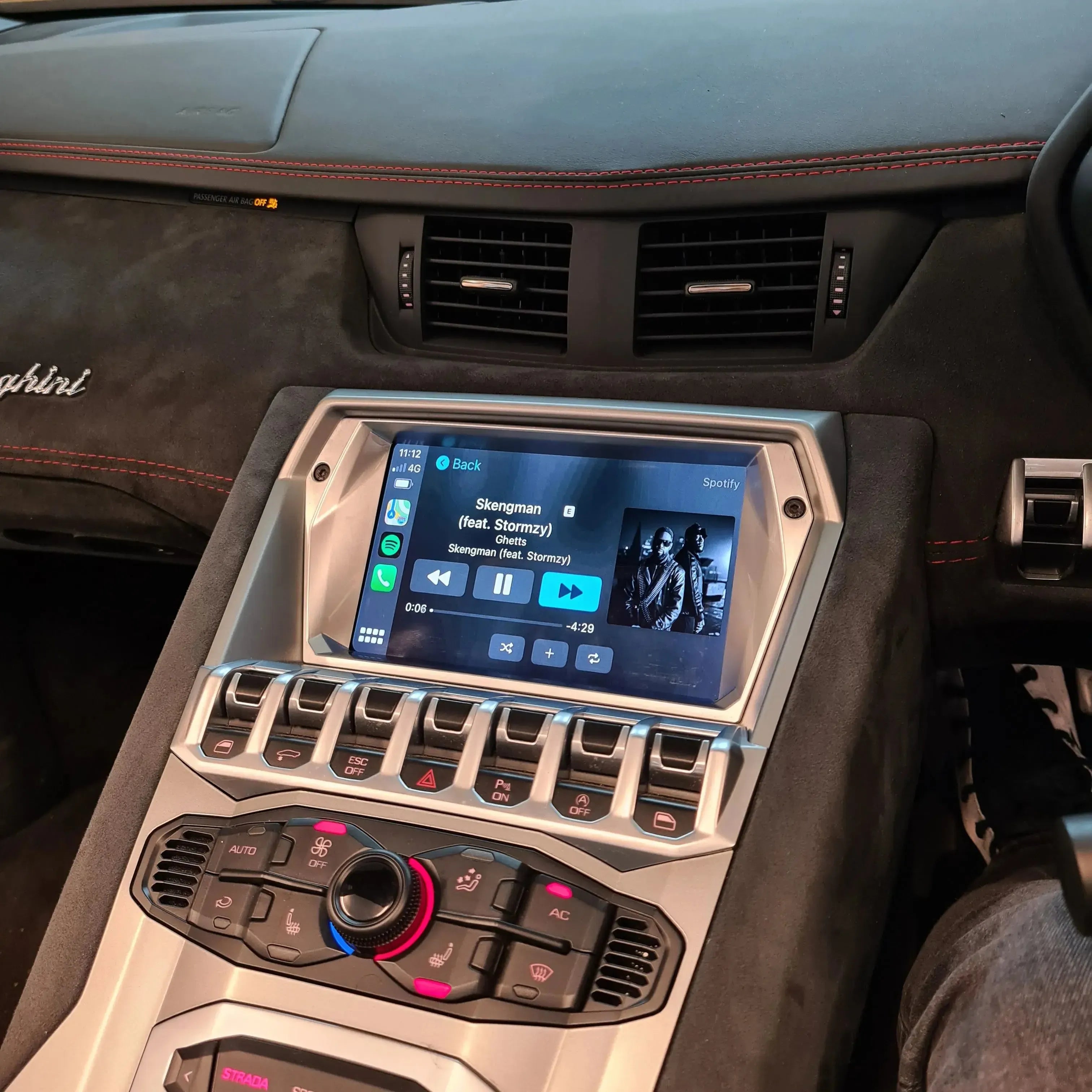 Apple Carplay & Android Auto Retrofit - Lamborghini