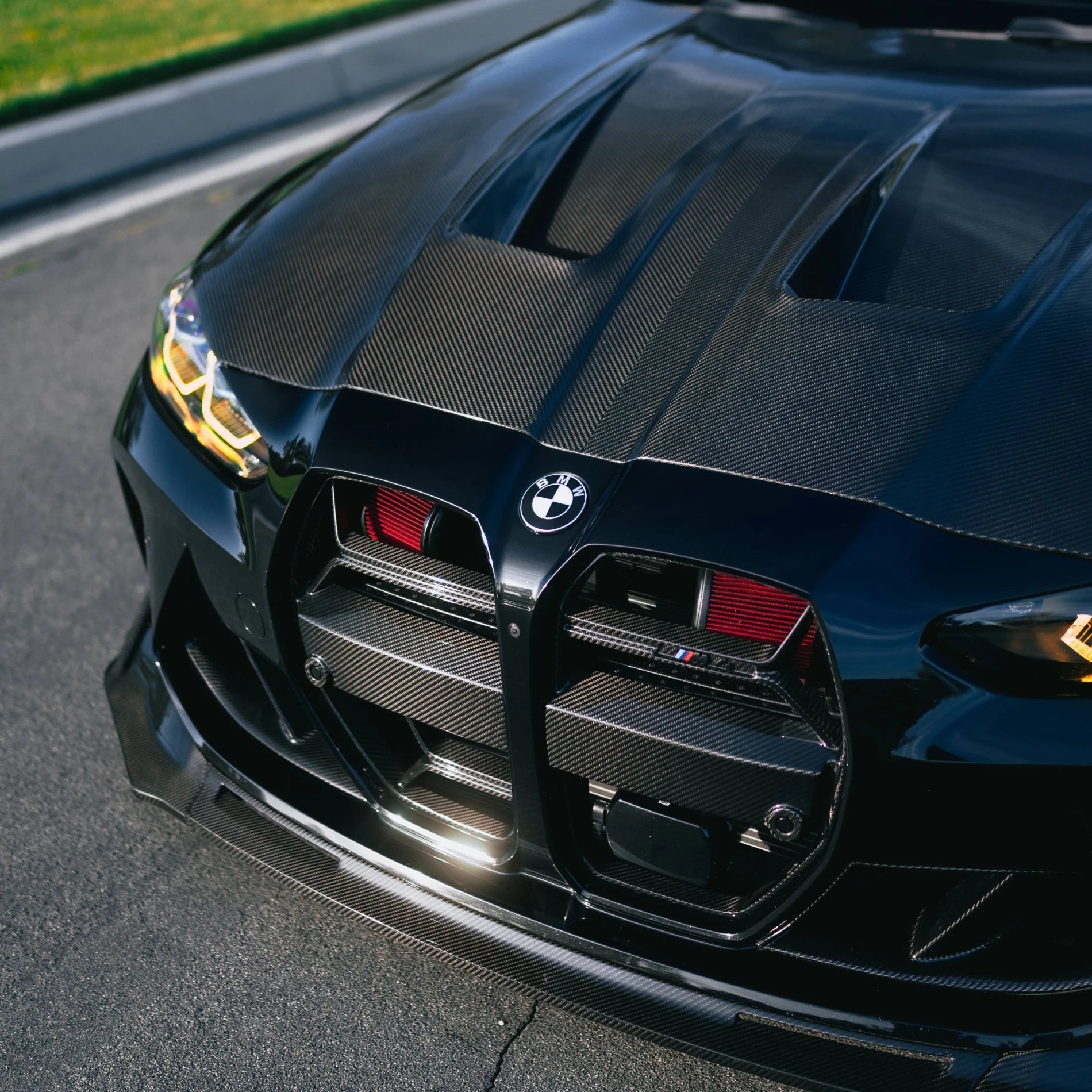 BMW G8X M3/M4 Carbon Fiber Front Grilles