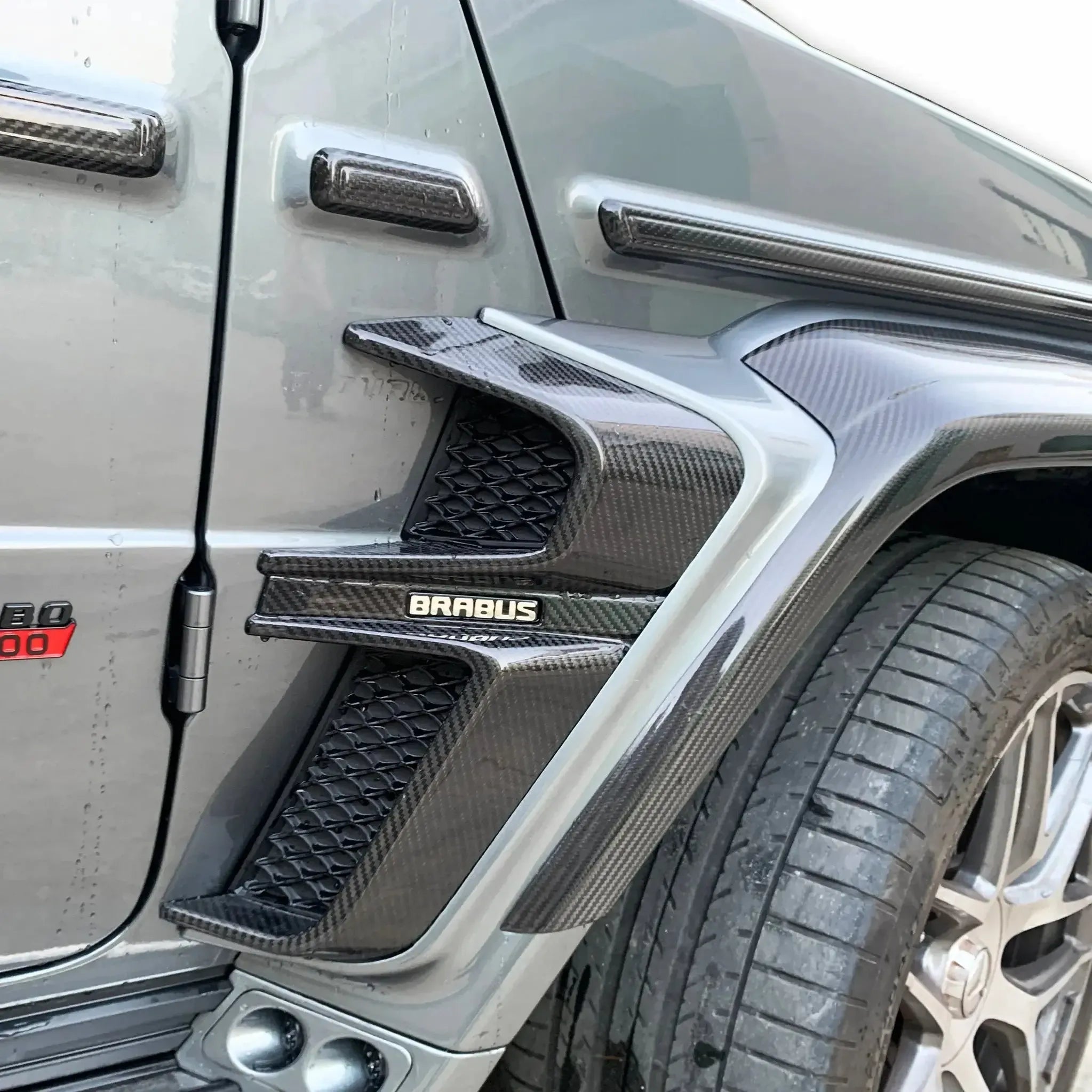 BRB G900 Style Carbon Fiber Front Fender Trim Set - G Wagon W464 G350 & G500 & G63