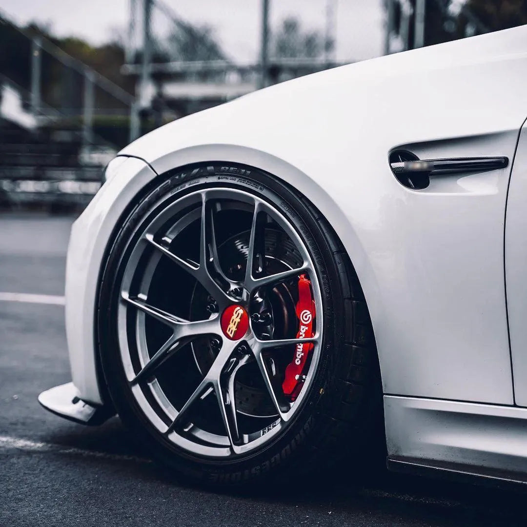 Carbon Fiber Fender Vent Trim Set - BMW E90 / E92 / E93 M3