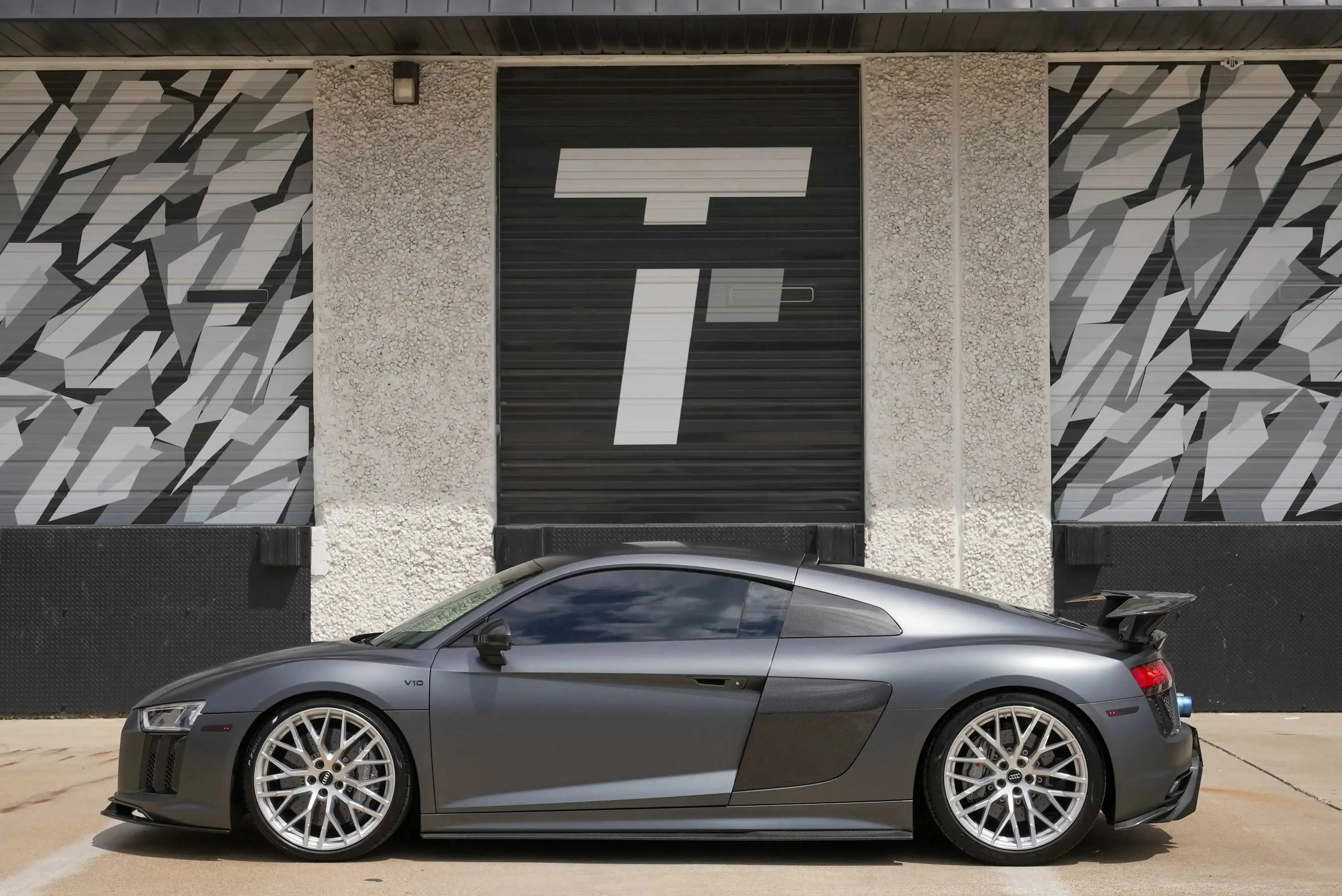 Carbon Fiber Side Skirts - Audi R8 V10 Gen 2