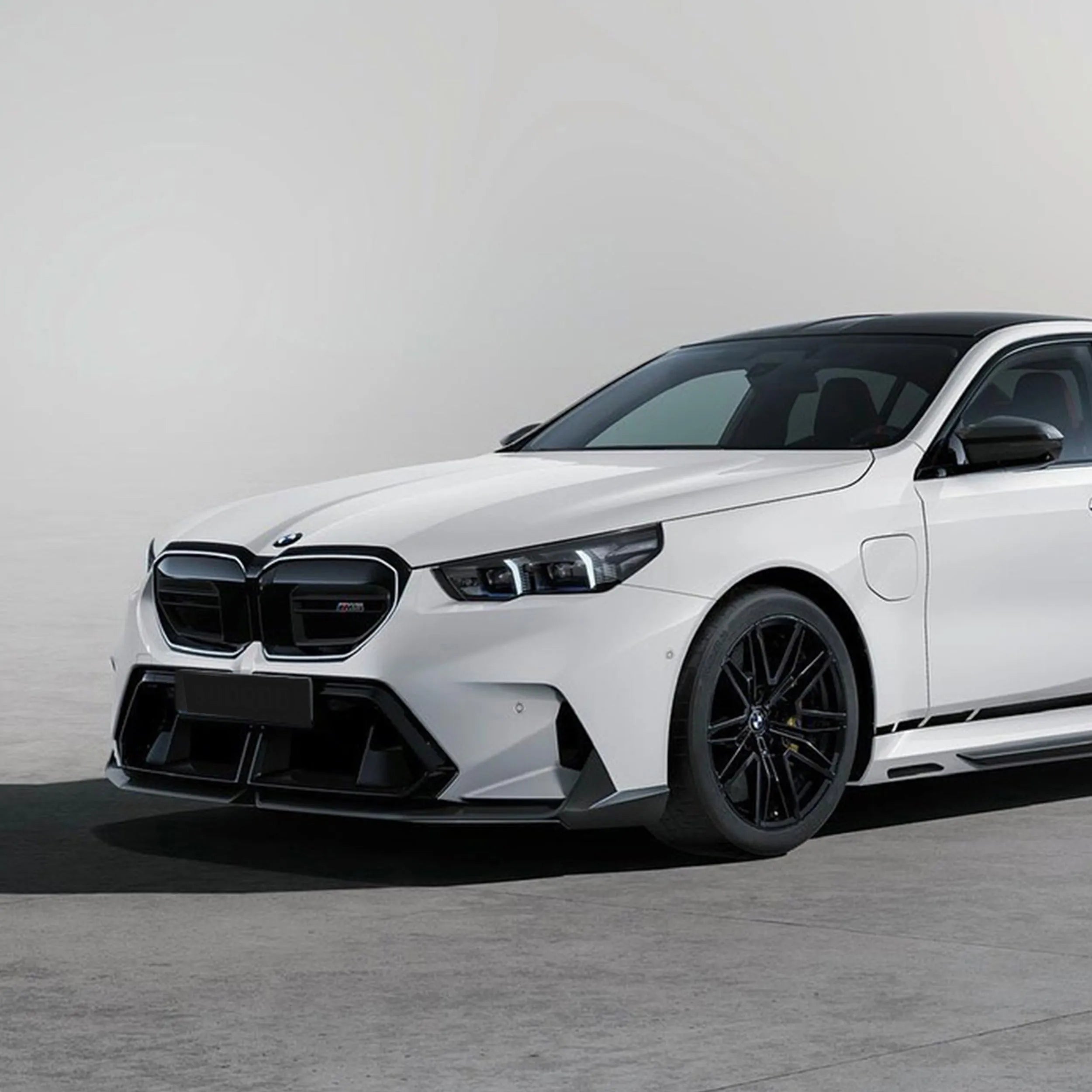 MP Style Carbon Fiber Front Lip - BMW G90/G99 M5