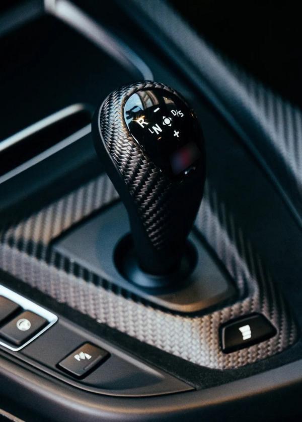 Bmw m4 shift deals knob