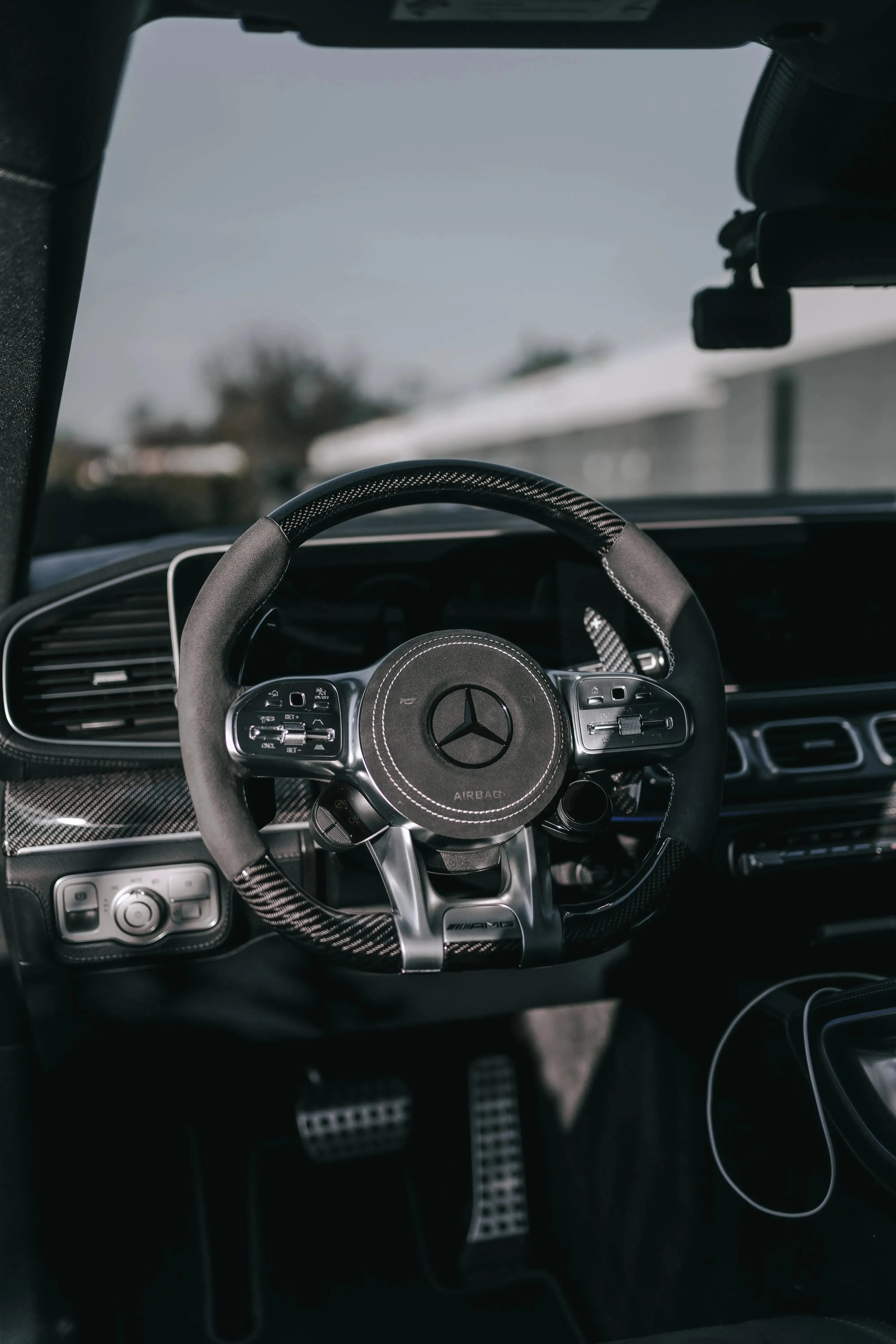 Mercedes Benz 2020 AMG Performance Style - Full Custom Steering Wheel