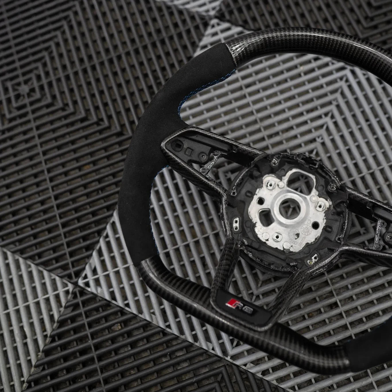 Pre-Configured Carbon Fiber Steering Wheel – Ready to Ship Today