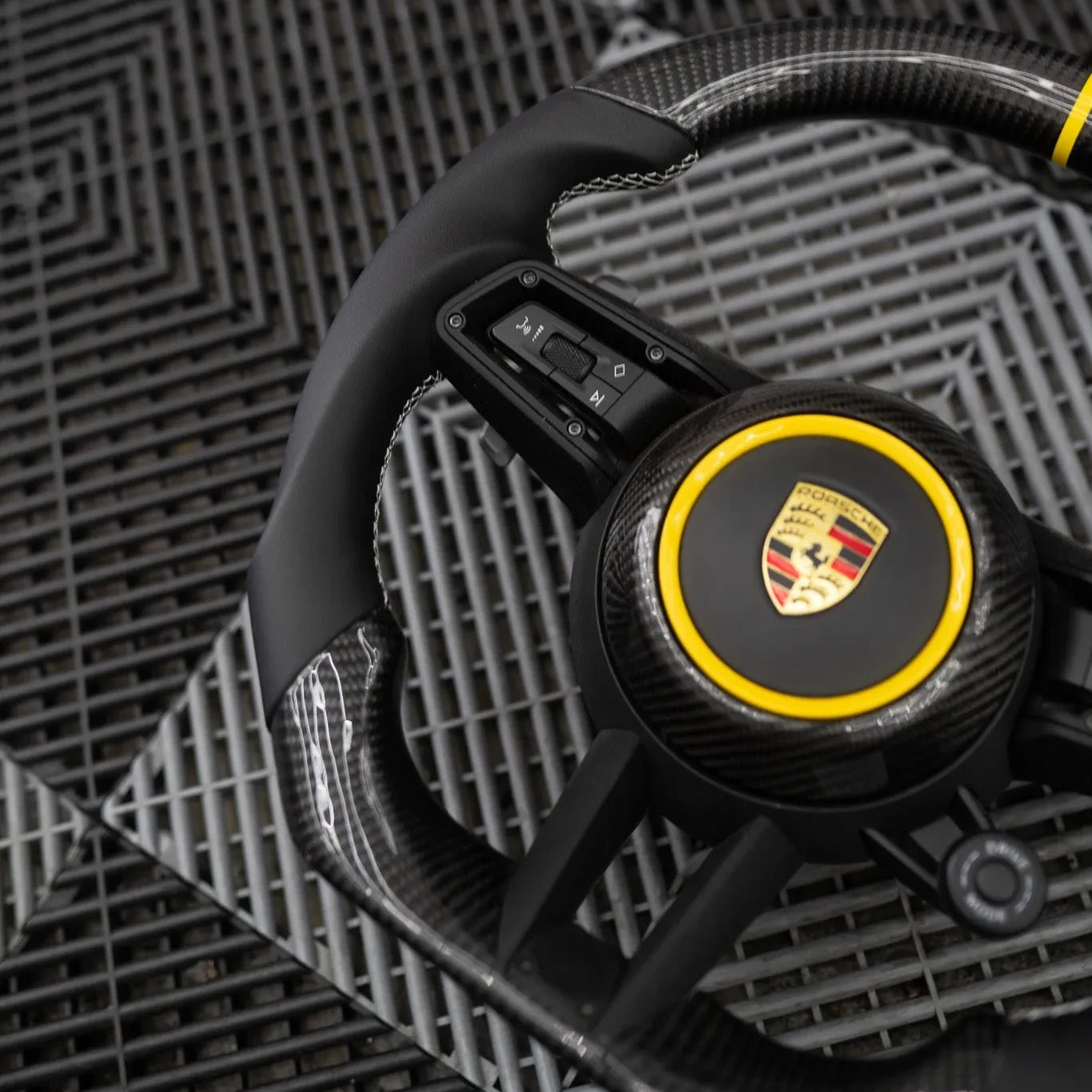 Pre-Configured Carbon Fiber Steering Wheel – Ready to Ship Today