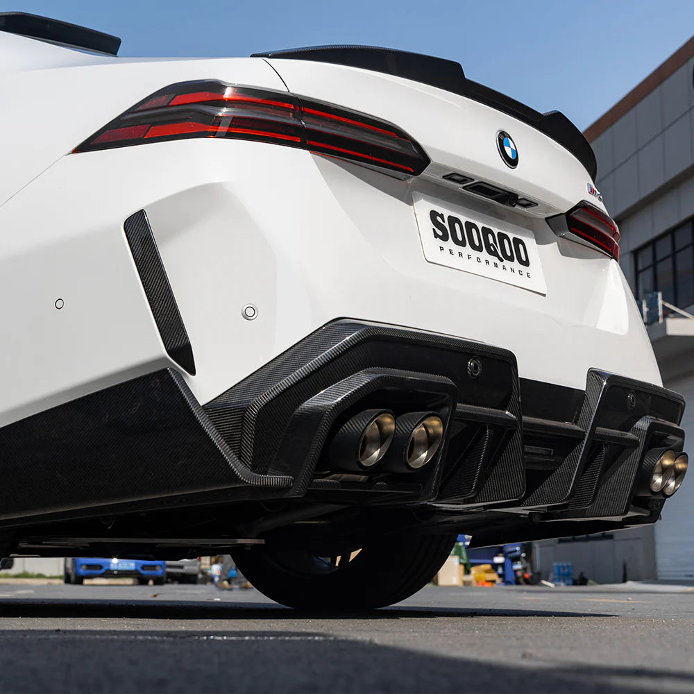 SQ Style Carbon Fiber Rear Diffuser V2 - BMW G90/G99 M5