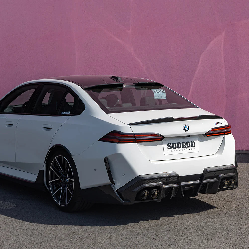 SQ Style Carbon Fiber Roof Spoiler - BMW G90 M5