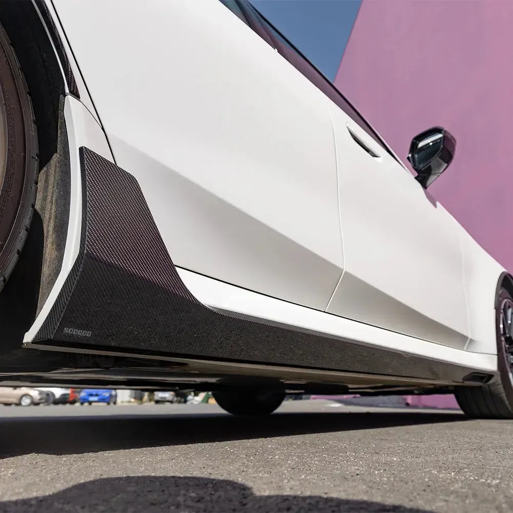 SQ Style Carbon Fiber Side Skirt V2 - BMW G90/G99 M5