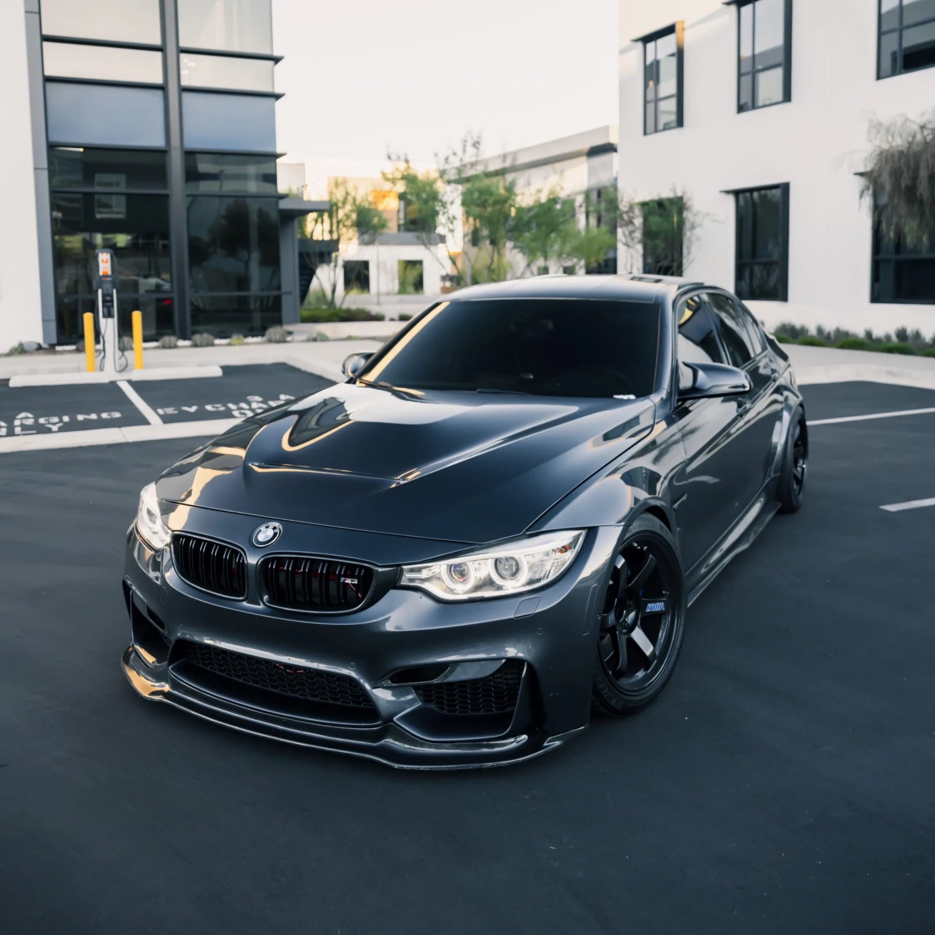 V Style Carbon Fiber Front Lip - BMW F80 M3 & F82/F83 M4