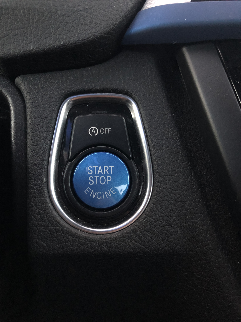 F1 Style Colored Start / Stop Button - BMW F Chassis