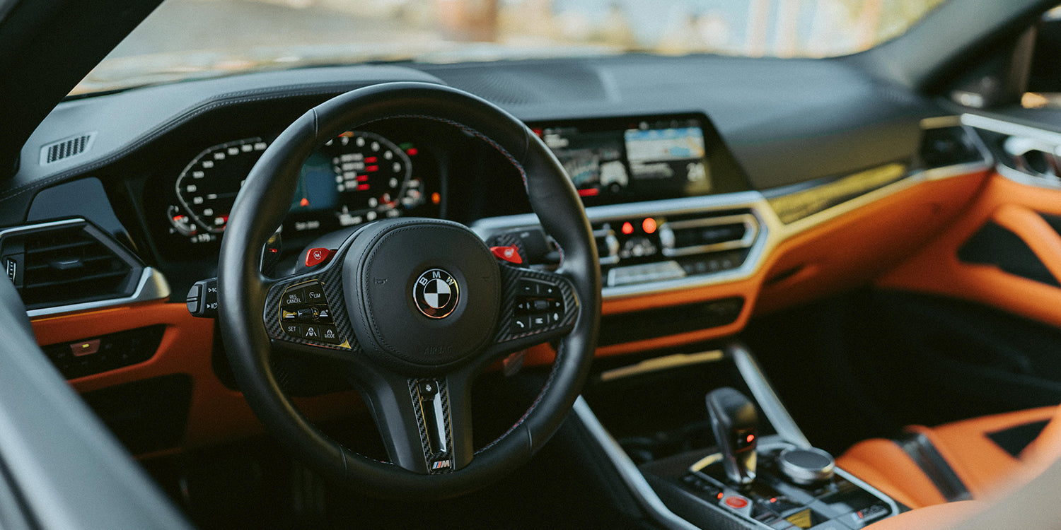 Custom Steering Wheel Vs. OEM Steering Wheel- Which One Is Better?