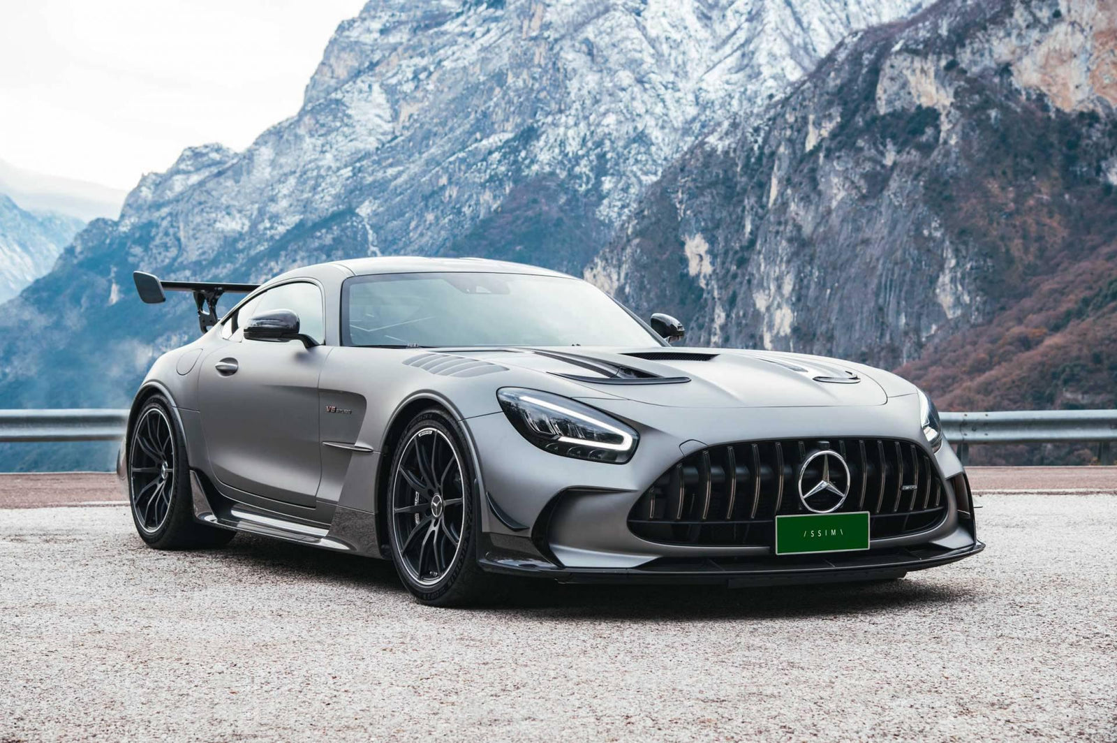 Mercedes Benz AMG GT