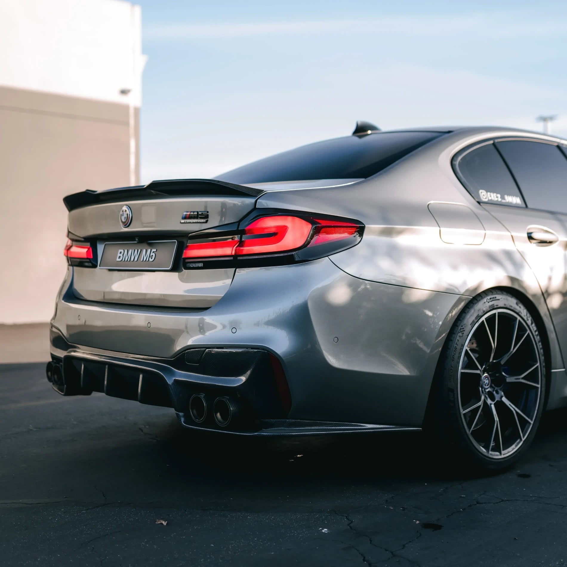 3D Style Carbon Fiber Rear Diffuser - BMW F90 M5 & G30 5 Series