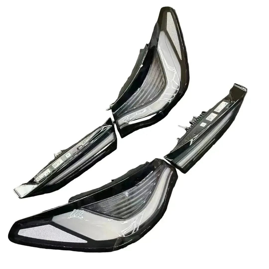 Clear OEM Style LED Taillight - BMW G82/G83 M4 & G22/G23/G26 4 Series