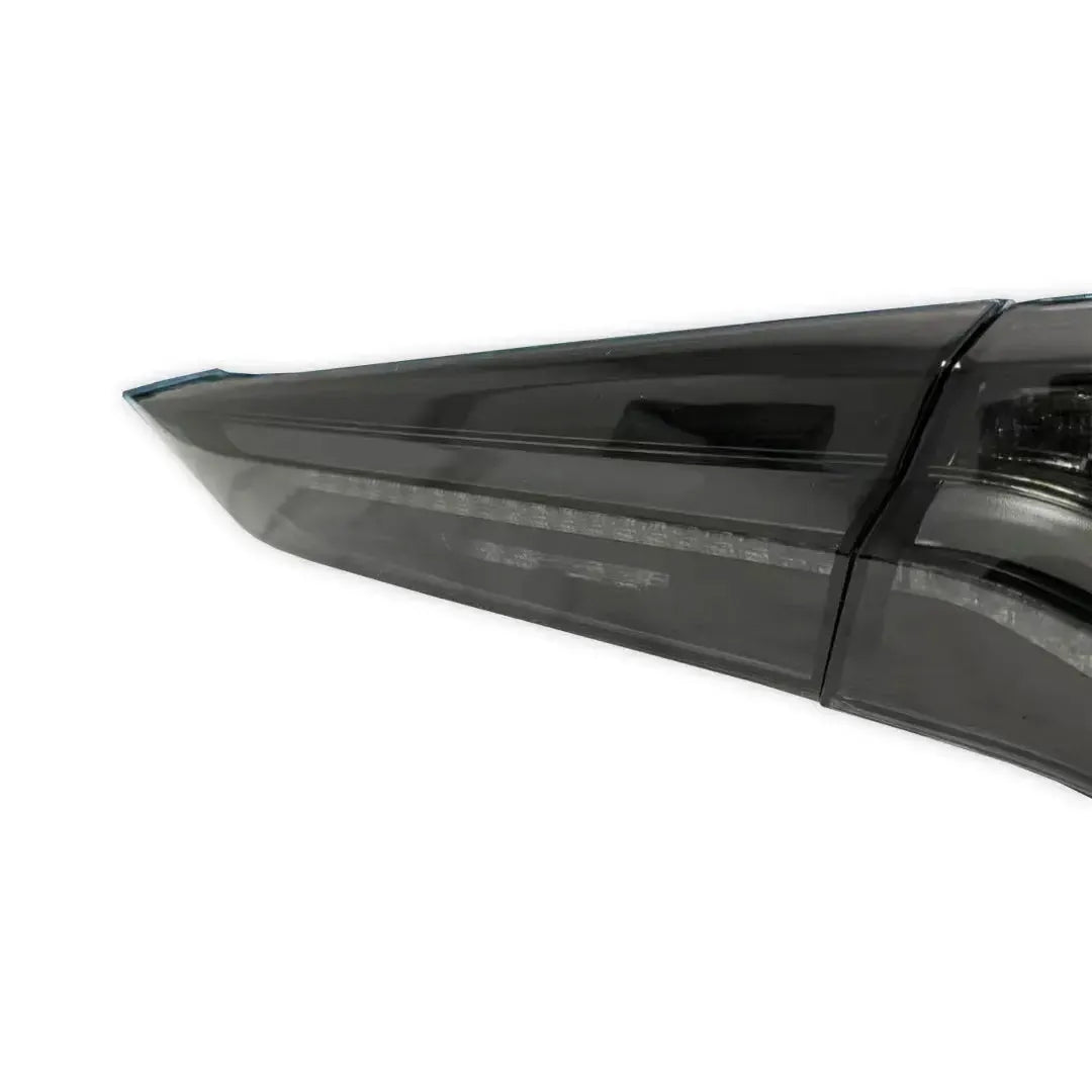 Clear OEM Style LED Taillight - BMW G82/G83 M4 & G22/G23/G26 4 Series