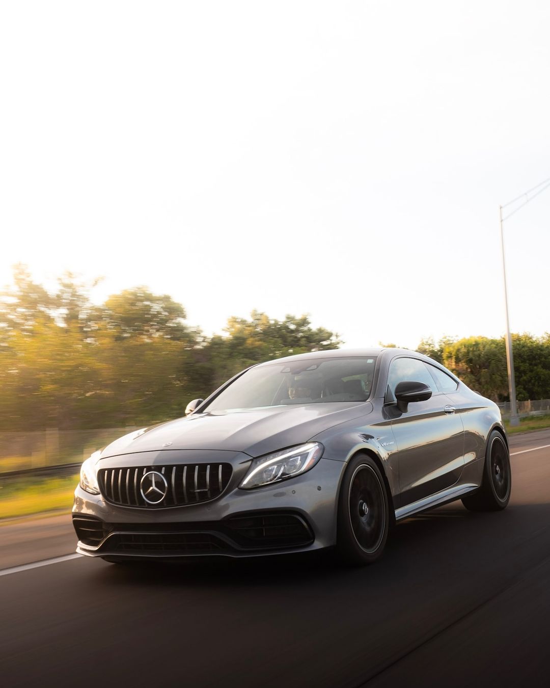 AMG Style Front Grille - Mercedes Benz W205 C-Class