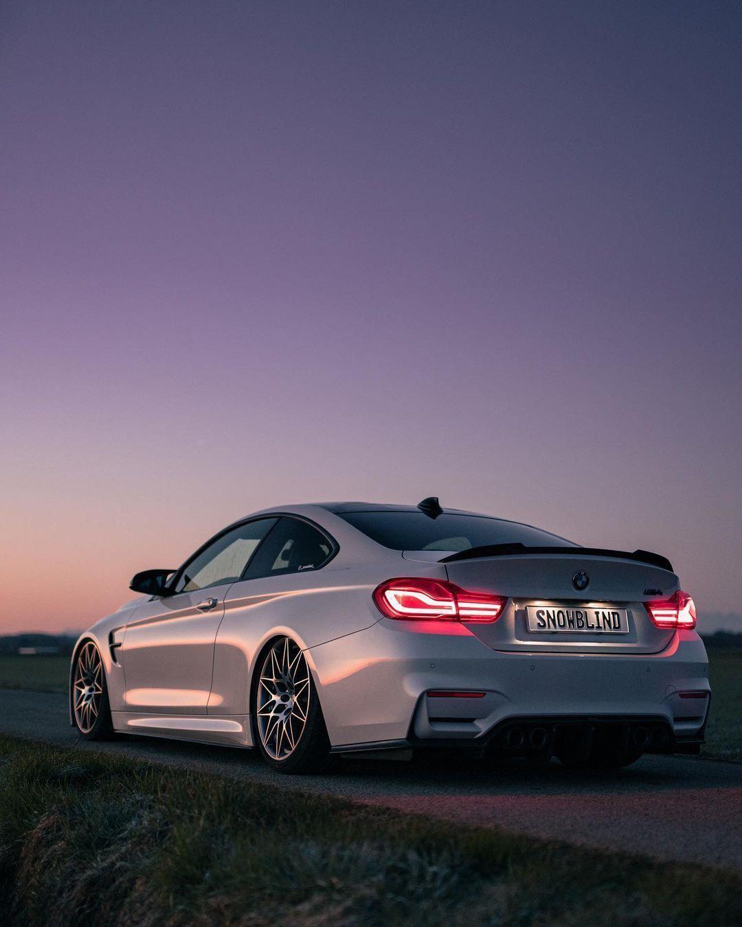 CS Style Carbon Fiber Trunk Spoiler - BMW F82 / F83 M4