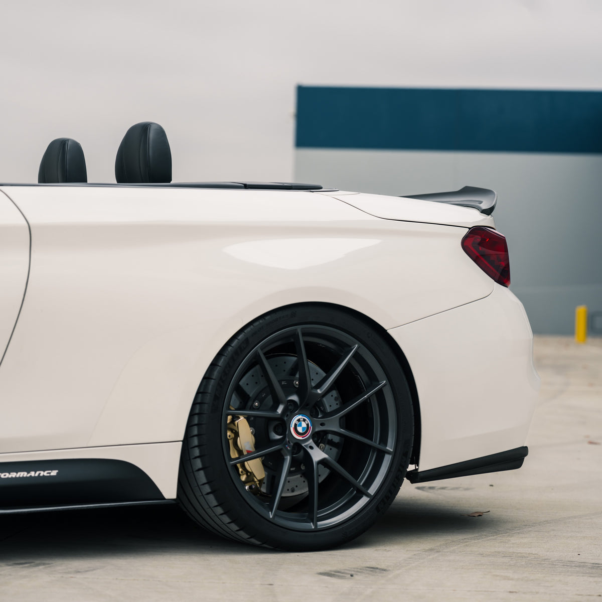 V Style Carbon Fiber Rear Canard Splitters - BMW F80 M3 & F82 / F83 M4