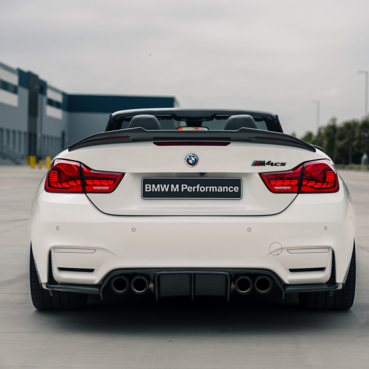 V Style Carbon Fiber Rear Diffuser - BMW F80 M3 & F82/F83 M4