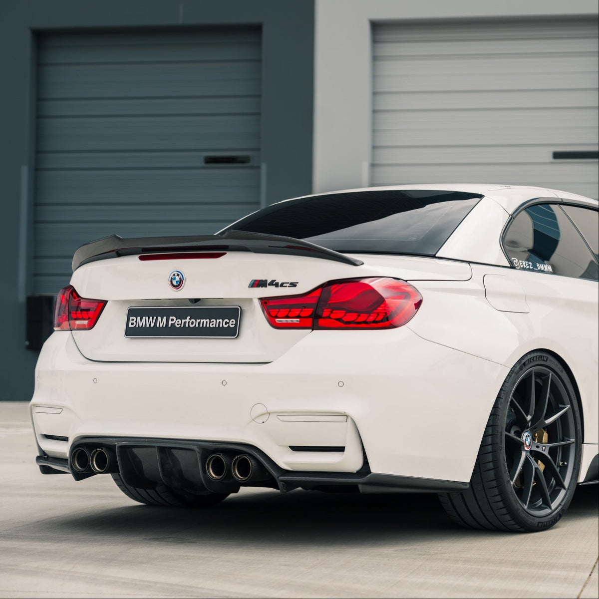 V Style Carbon Fiber Rear Diffuser - BMW F80 M3 & F82/F83 M4