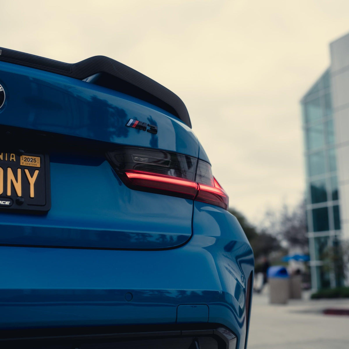 V Style Carbon Fiber Rear Spoiler - BMW G80 M3 & G82 & G83 M4