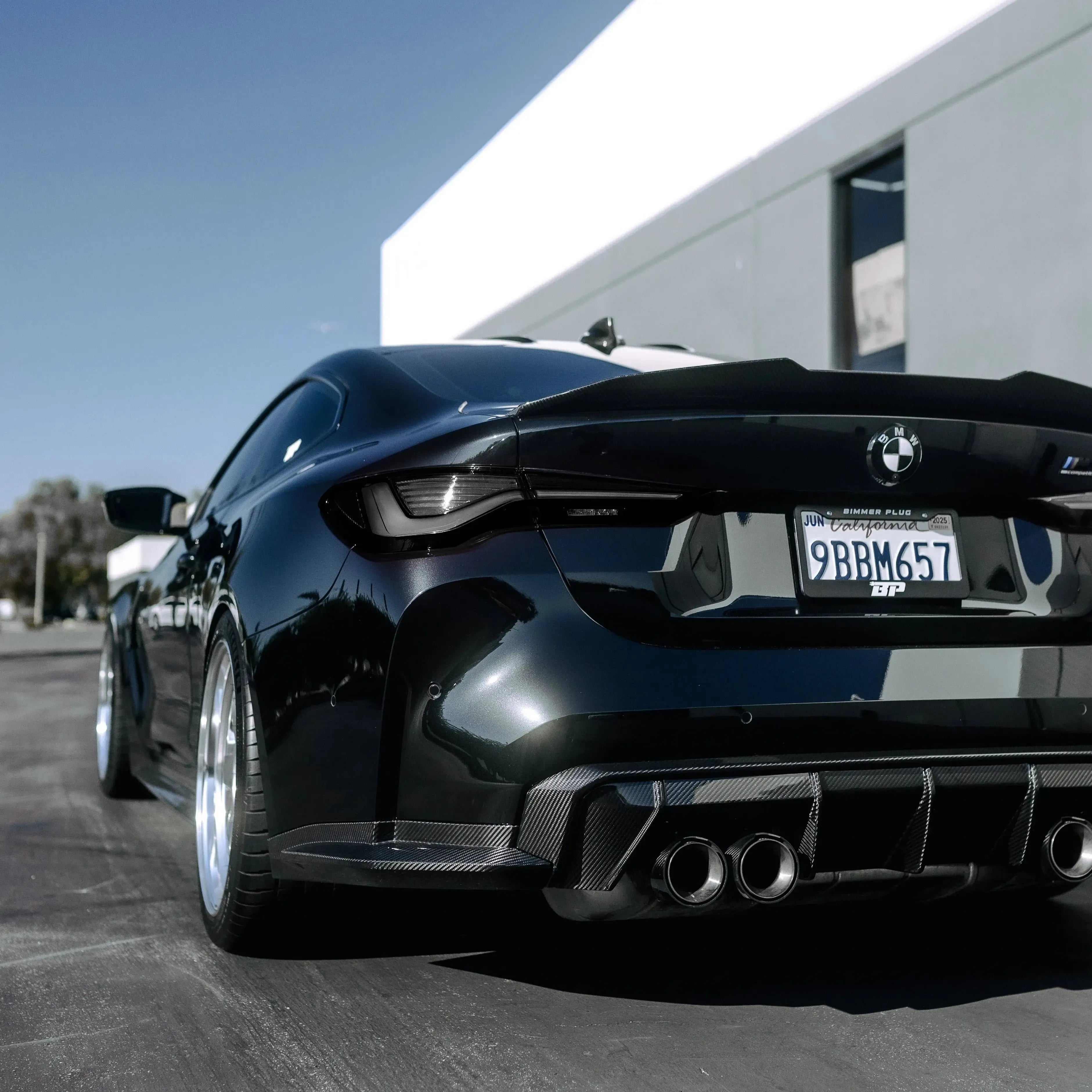 Clear OEM Style LED Taillight - BMW G82/G83 M4 & G22/G23/G26 4 Series