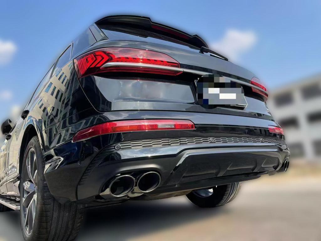 Gloss Black Rear Diffuser w/ Quad Tips - Audi Q7 S Line