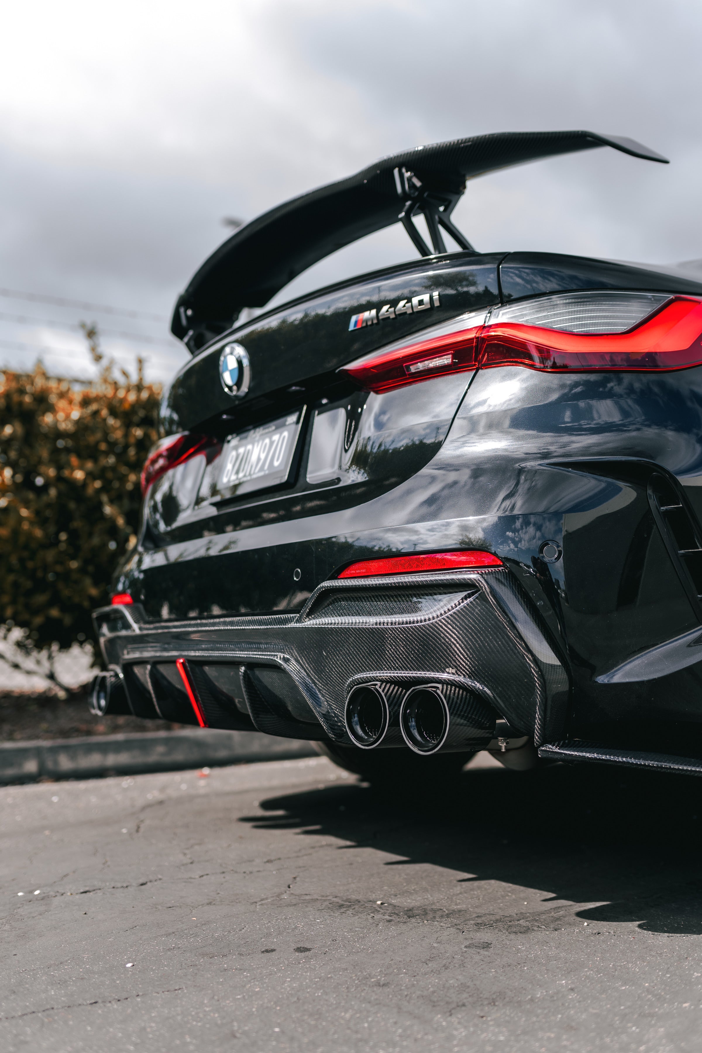 KB Style Carbon Fiber Rear Diffuser with Brake Light - BMW G22 4 Series