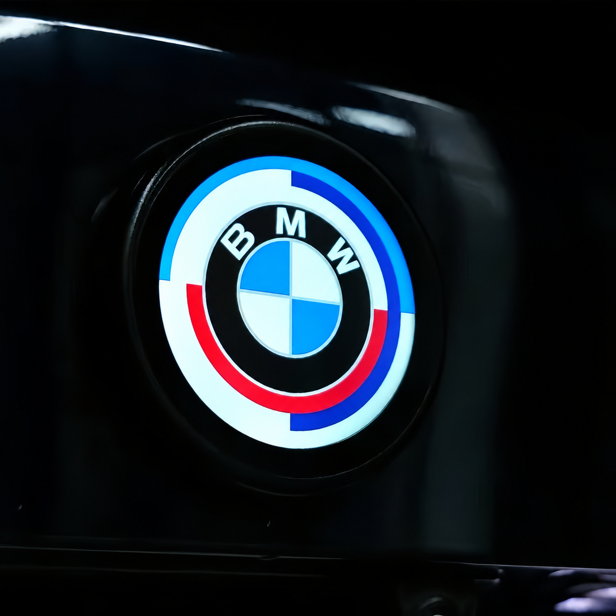 OLED Display Rear Trunk Emblem Badge - BMW F & G Chassis