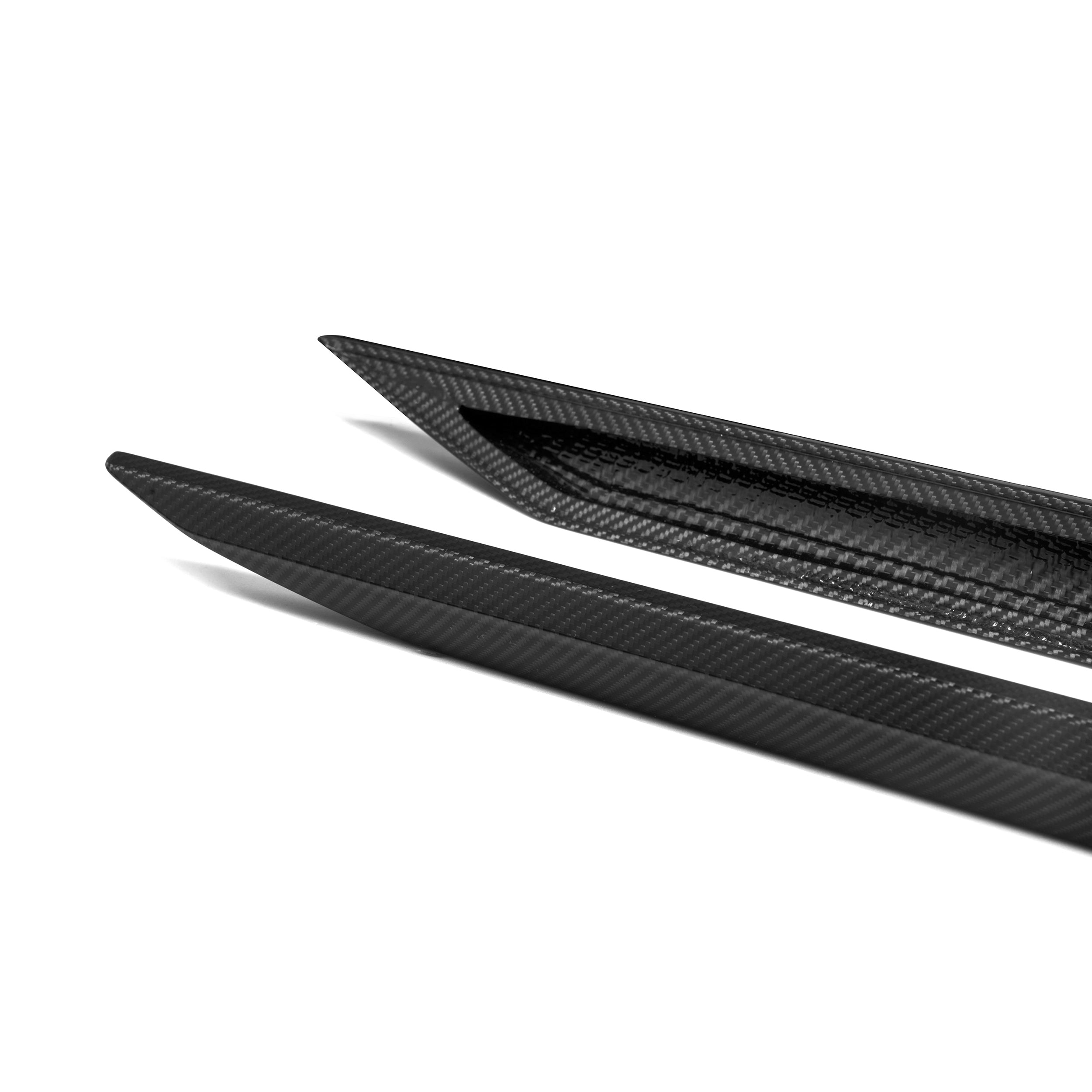 MP Style Carbon Fiber Side Skirt - BMW G90 M5