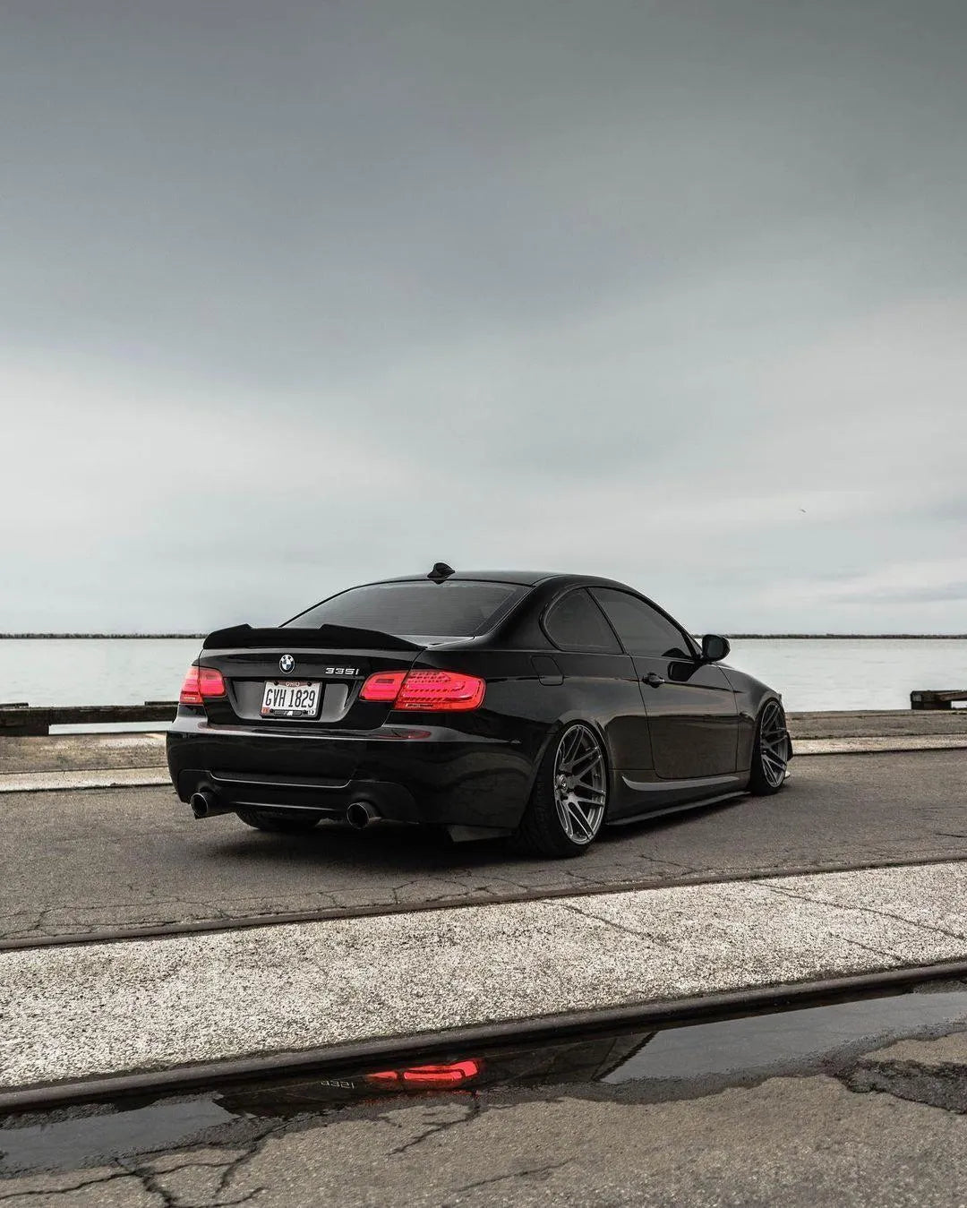 PSM Style High Kick Carbon Fiber Trunk Spoiler - BMW E90 / E92 / E93 M3 & 3 Series