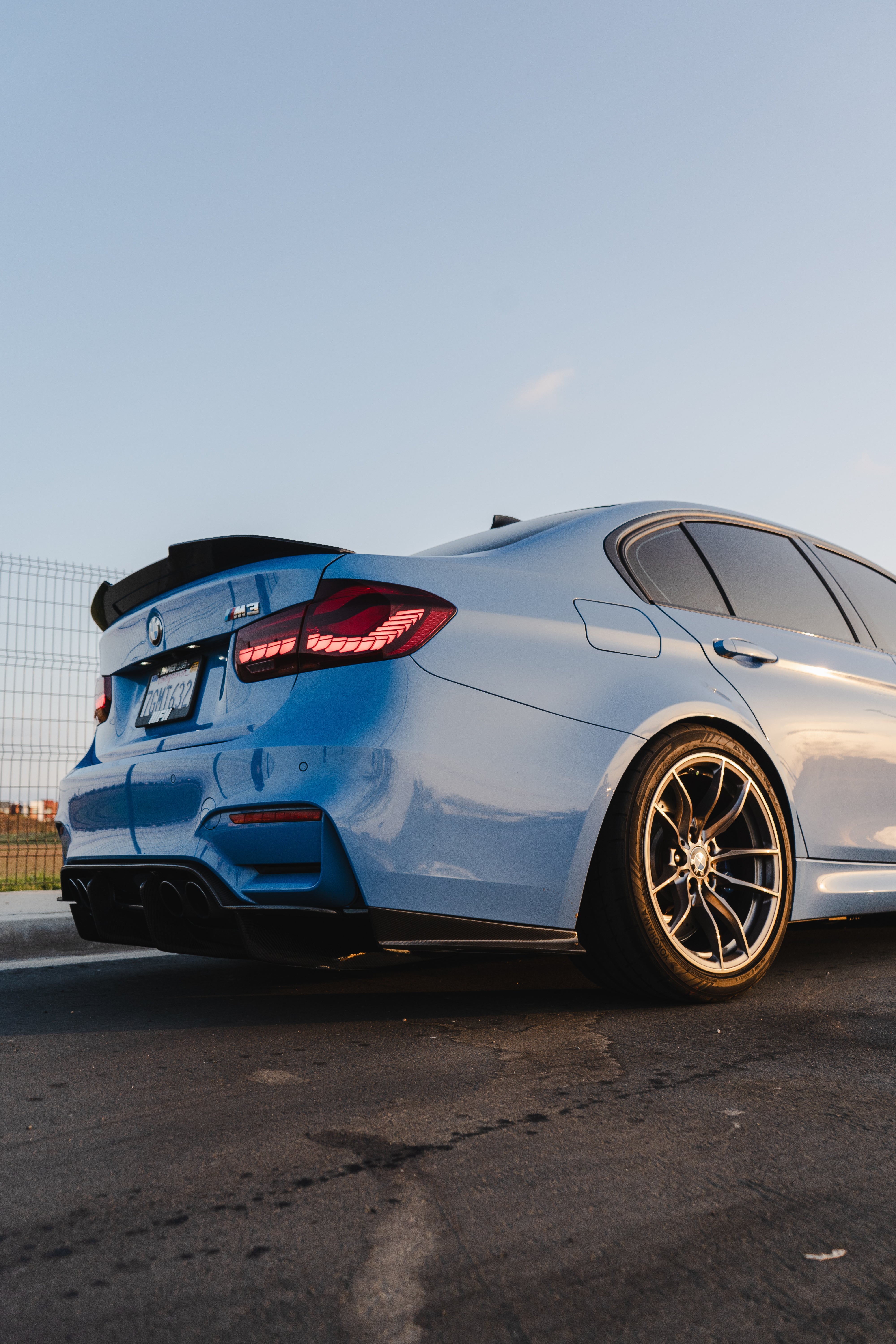 PSM Style High Kick Carbon Fiber Trunk Spoiler - BMW F80 M3 & F30 3 Series