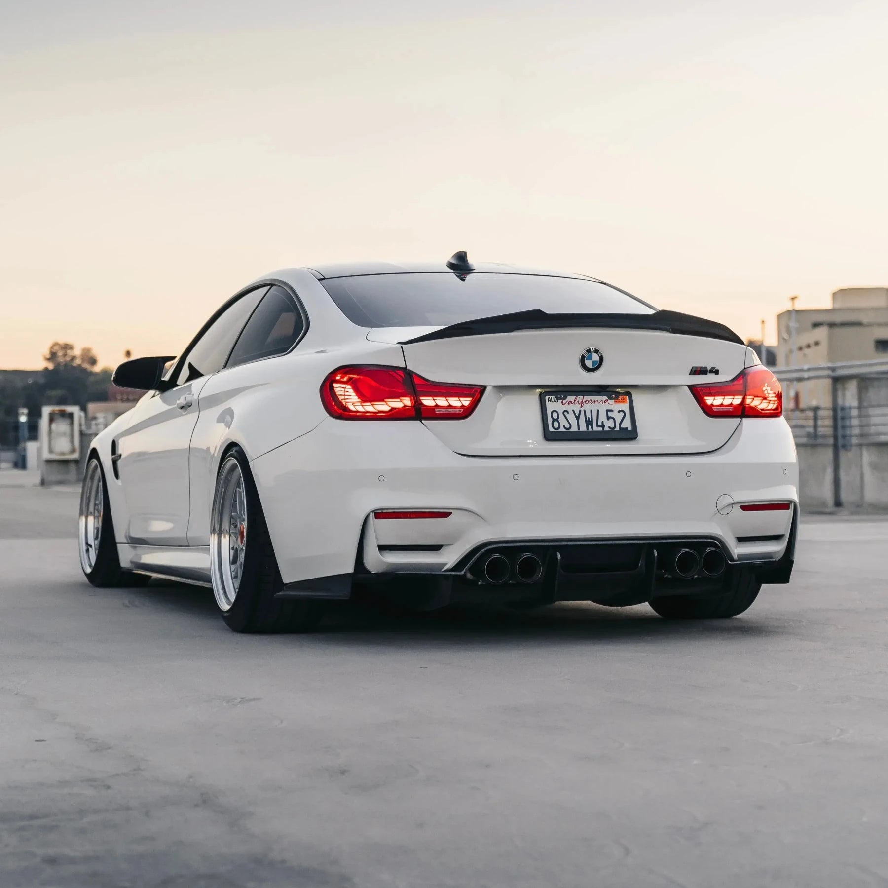 PSM Style High Kick Carbon Fiber Trunk Spoiler - BMW F82/F83 M4