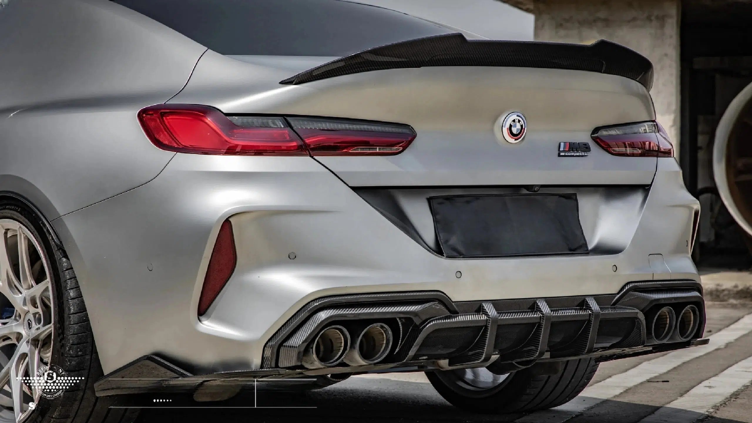 PSM Style High Kick Carbon Fiber Trunk Spoiler - BMW M8 & 8 Series