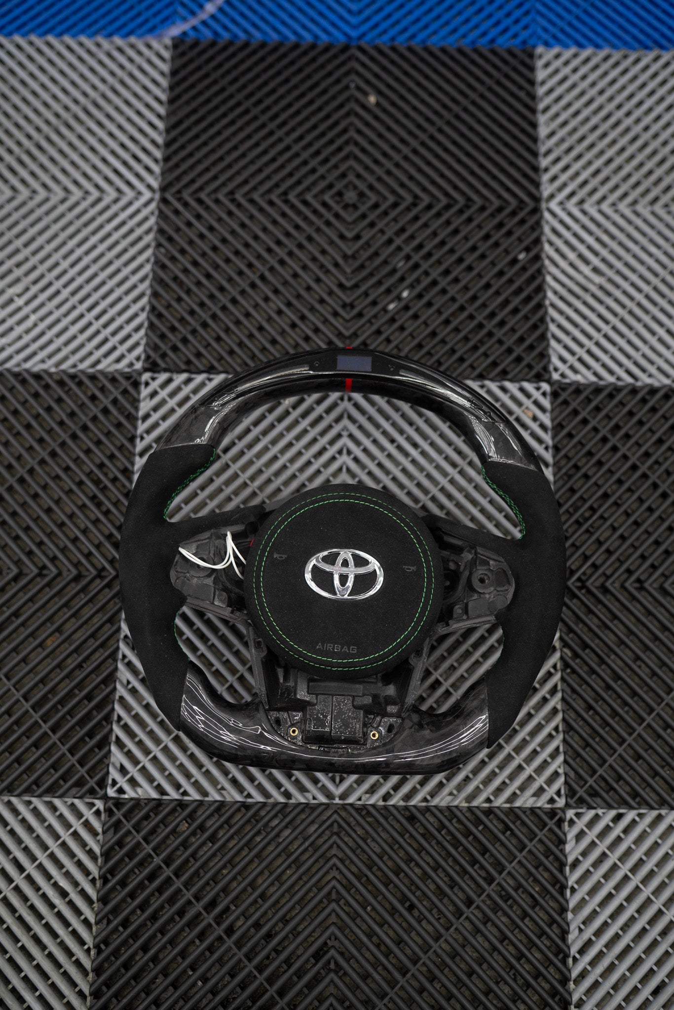 Pre-Configured Carbon Fiber Steering Wheel – Ready to Ship Today
