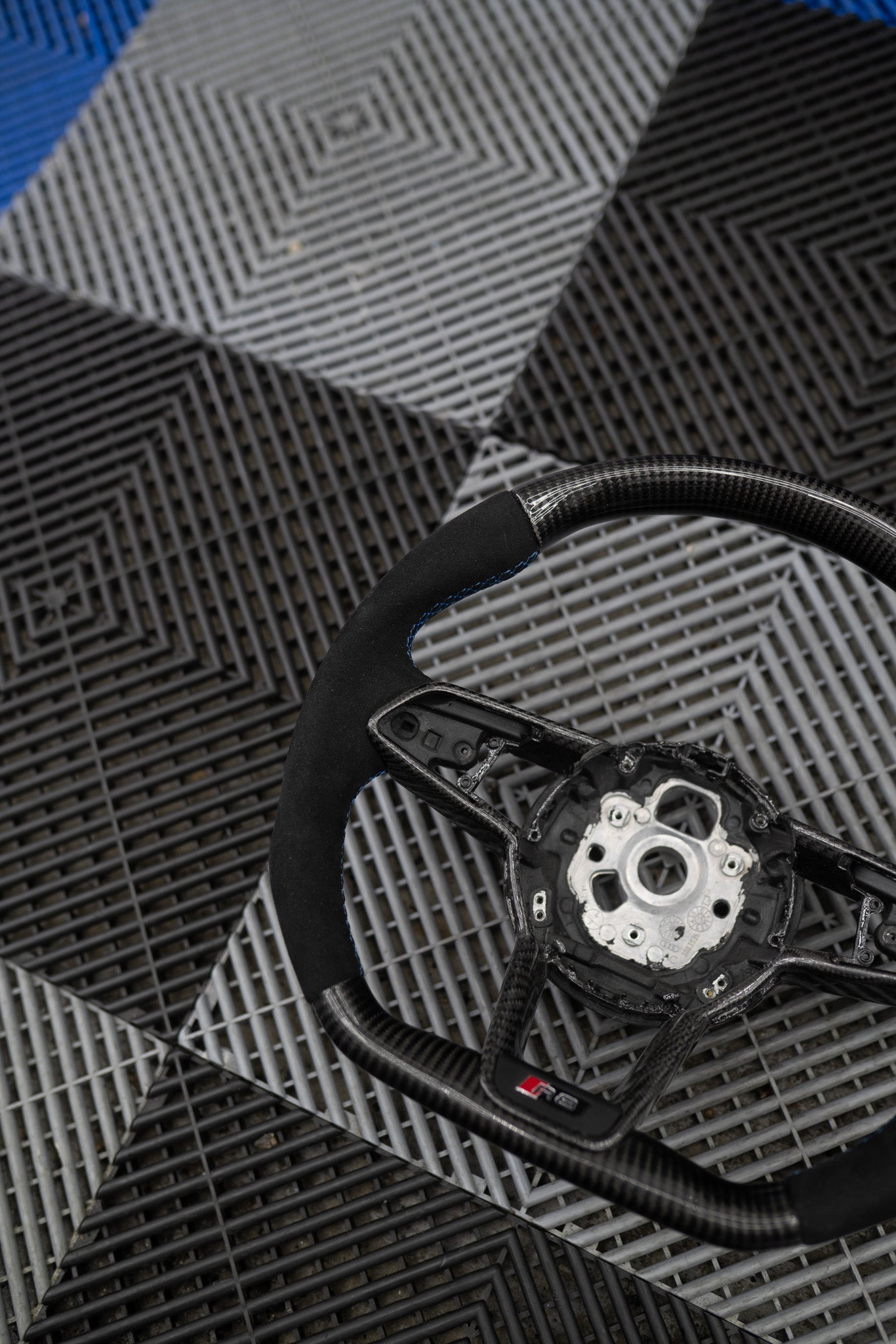Pre-Configured Carbon Fiber Steering Wheel – Ready to Ship Today