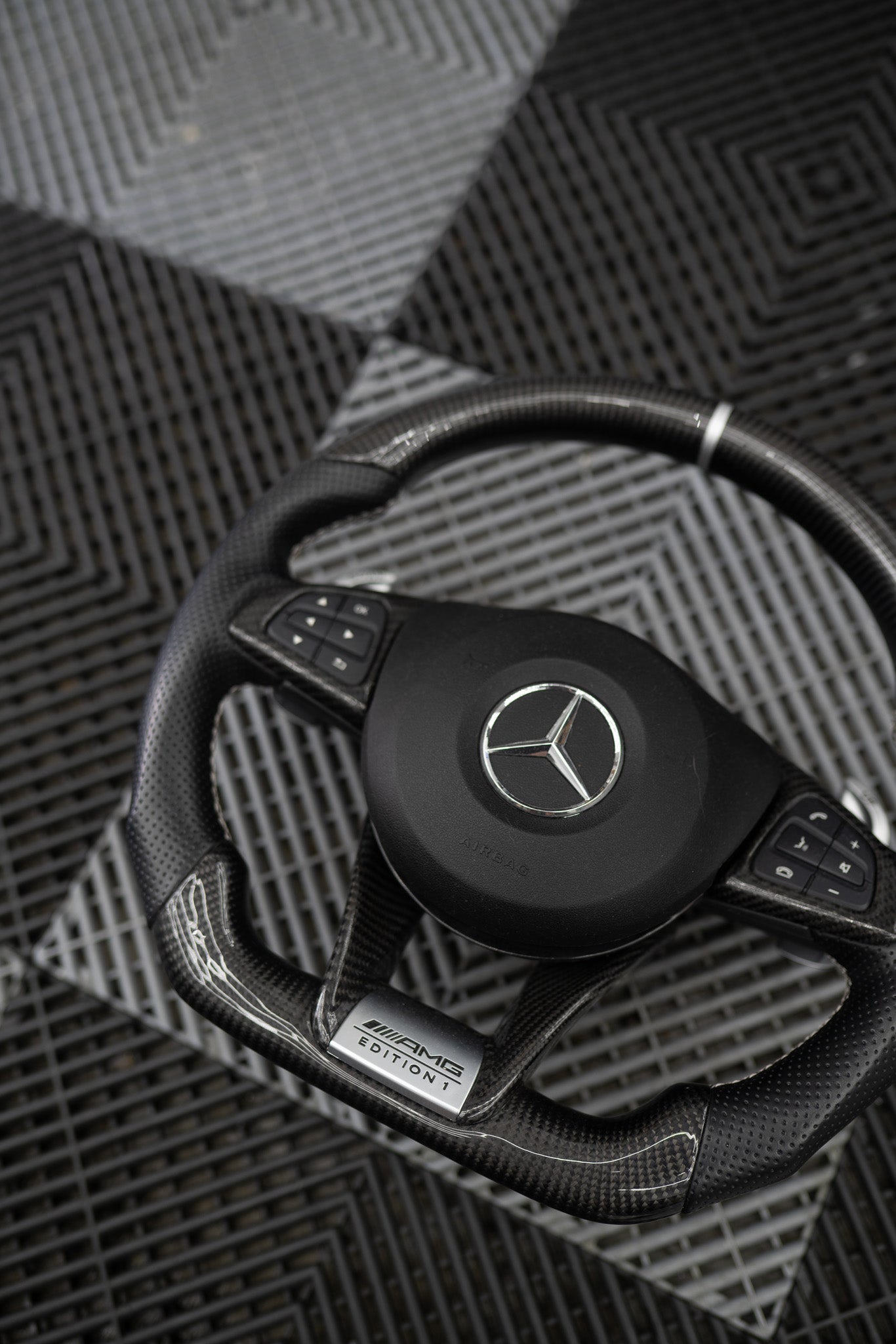 Pre-Configured Carbon Fiber Steering Wheel – Ready to Ship Today
