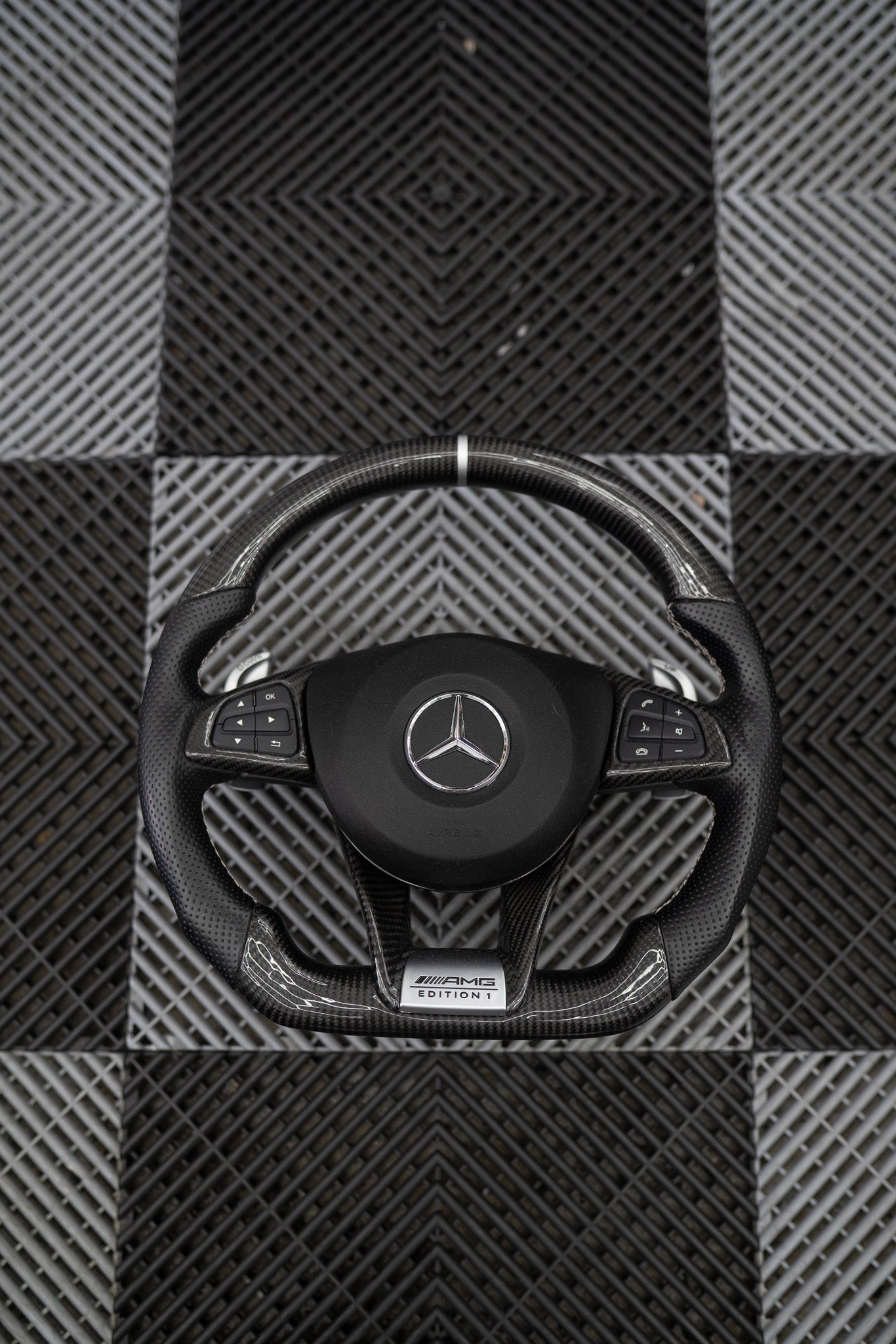 Pre-Configured Carbon Fiber Steering Wheel – Ready to Ship Today