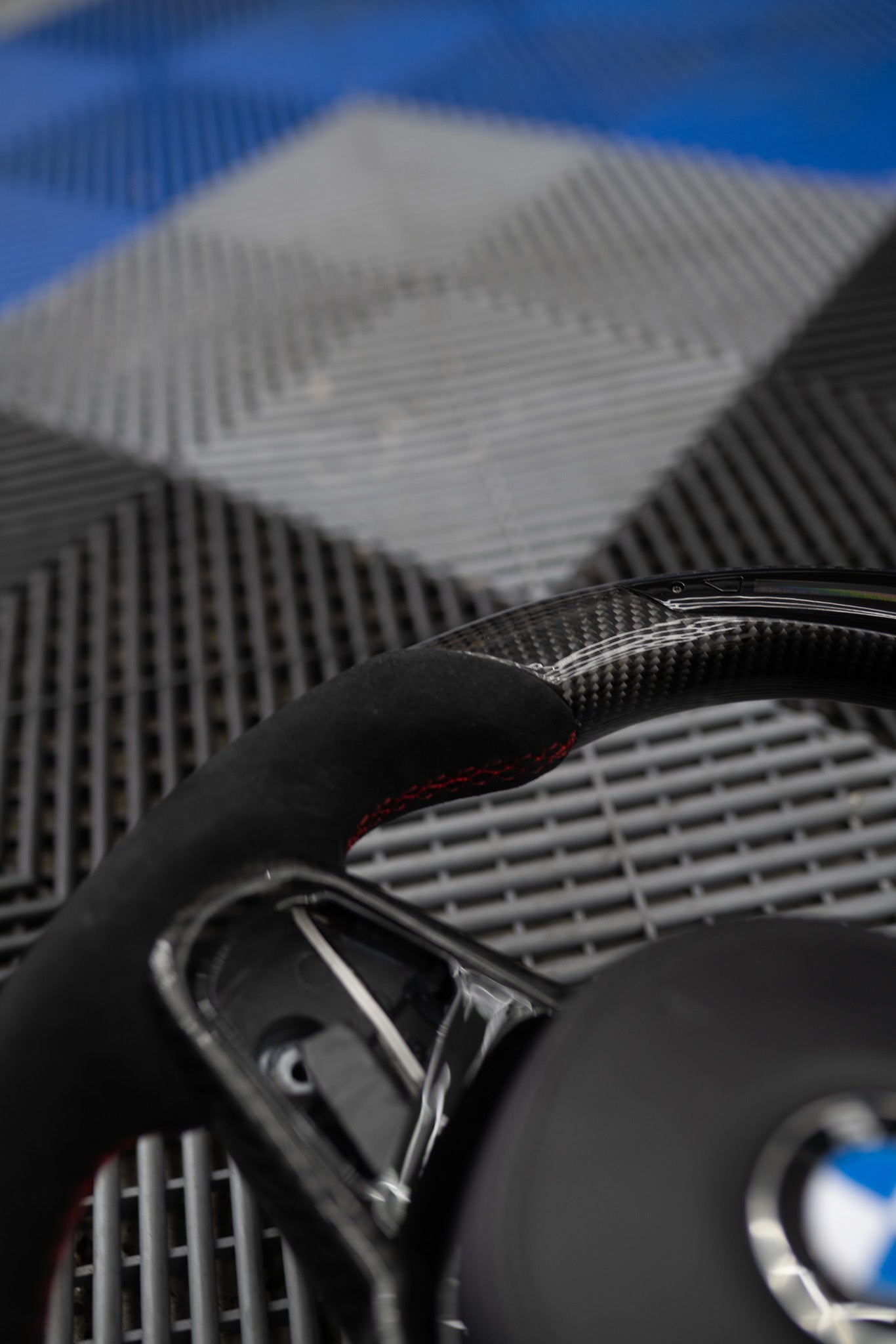 Pre-Configured Carbon Fiber Steering Wheel – Ready to Ship Today