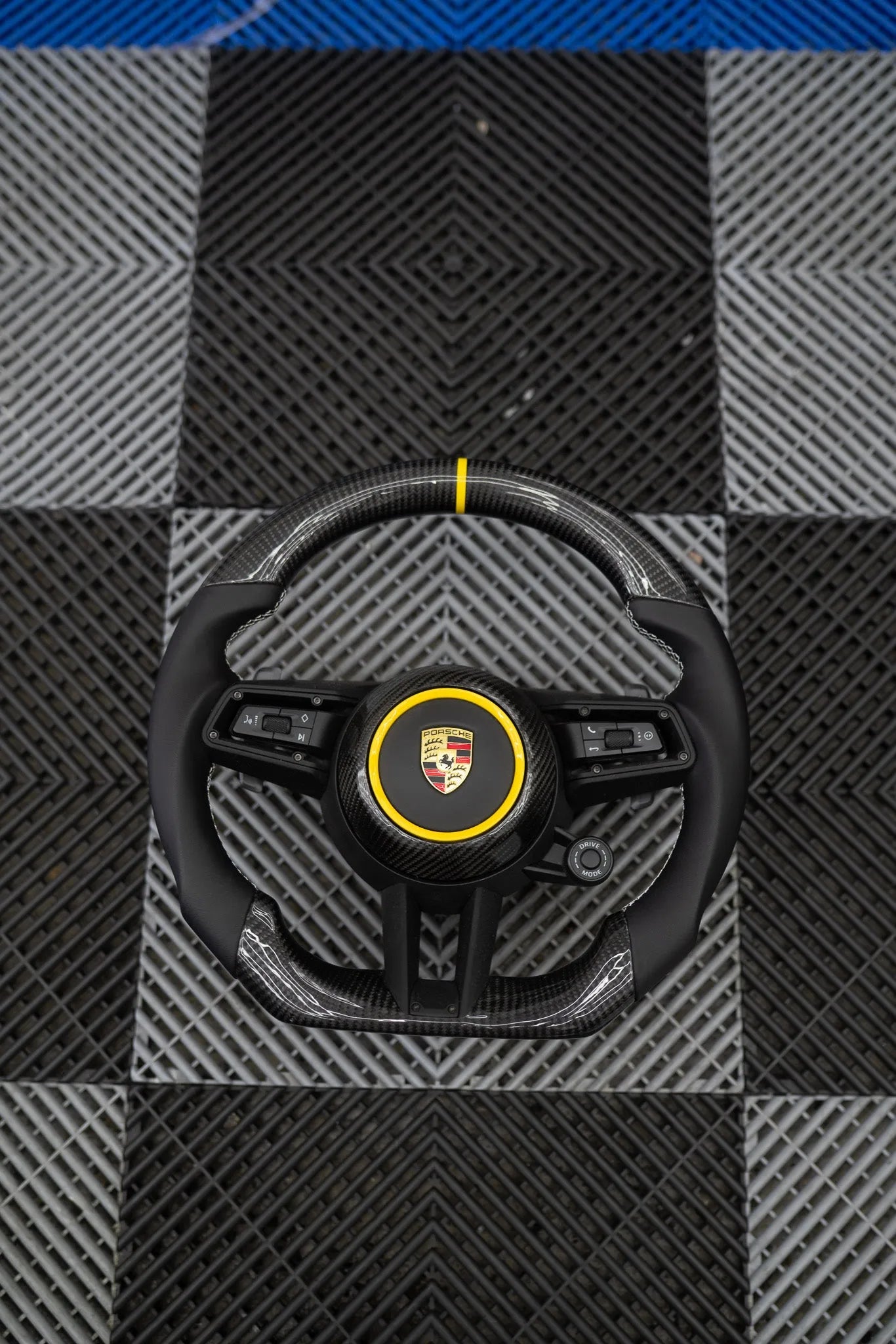 Pre-Configured Carbon Fiber Steering Wheel – Ready to Ship Today