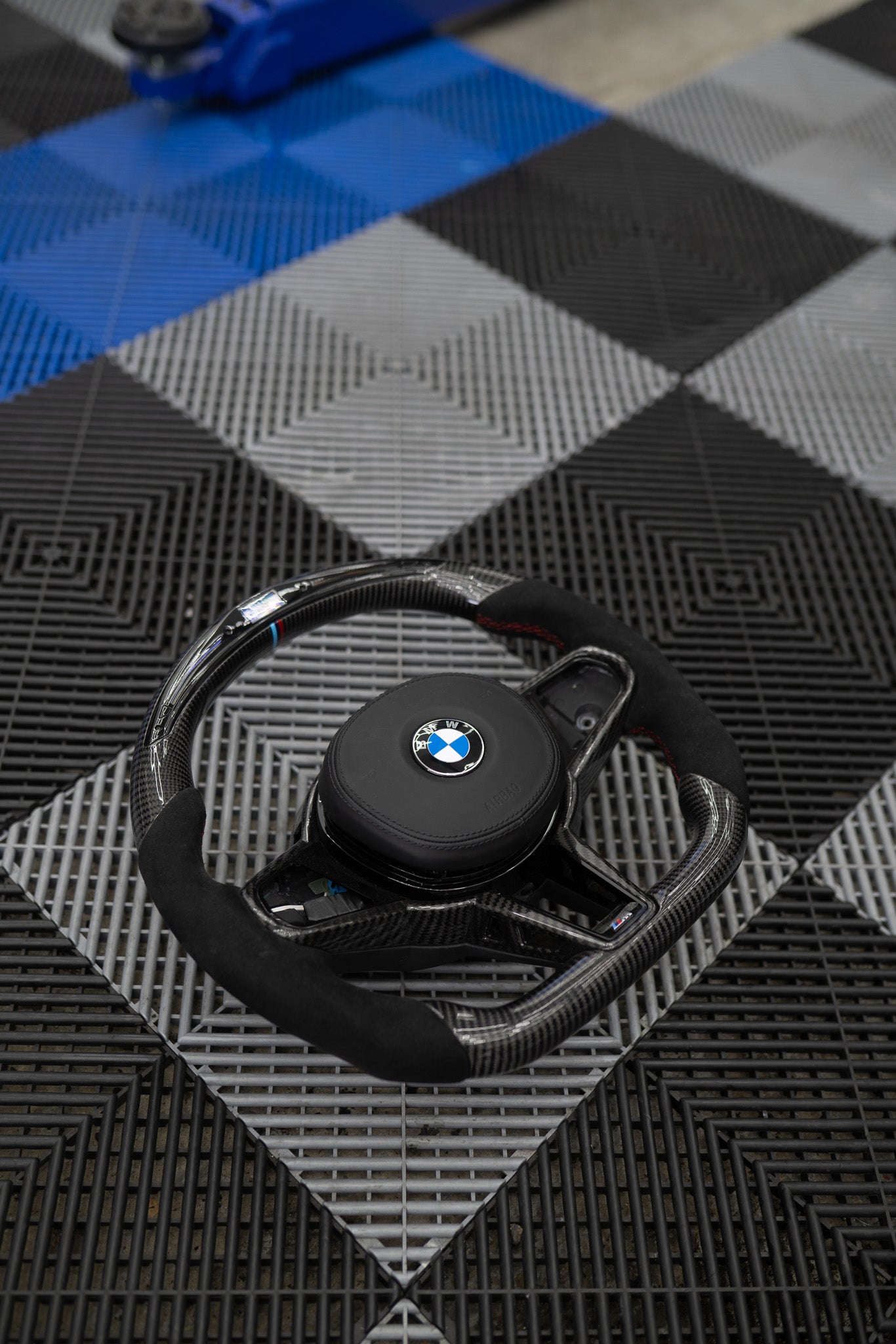 Pre-Configured Carbon Fiber Steering Wheel – Ready to Ship Today