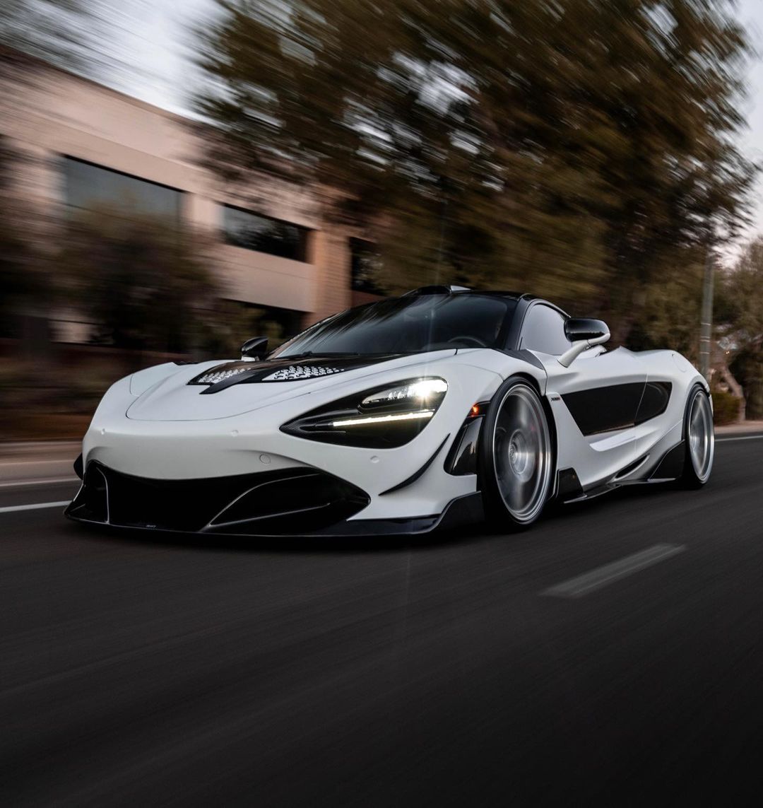 R Style Carbon Fiber Front Lip - McLaren 720S