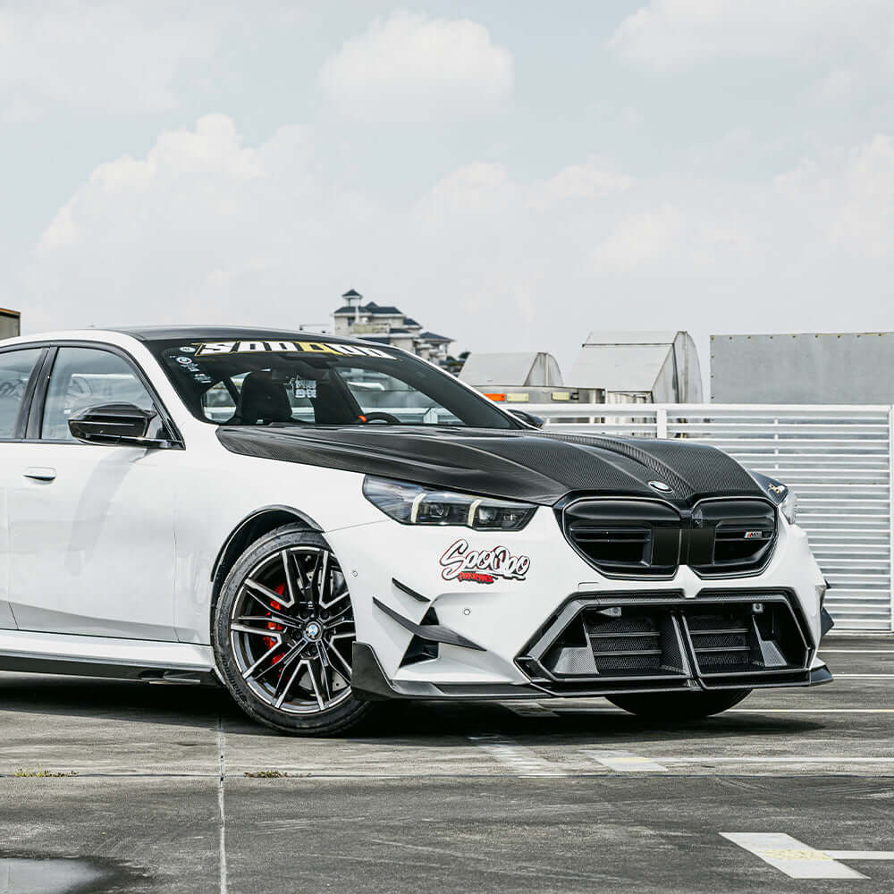 SQ Style Vented Carbon Fiber Front Hood - BMW G90/G99 M5