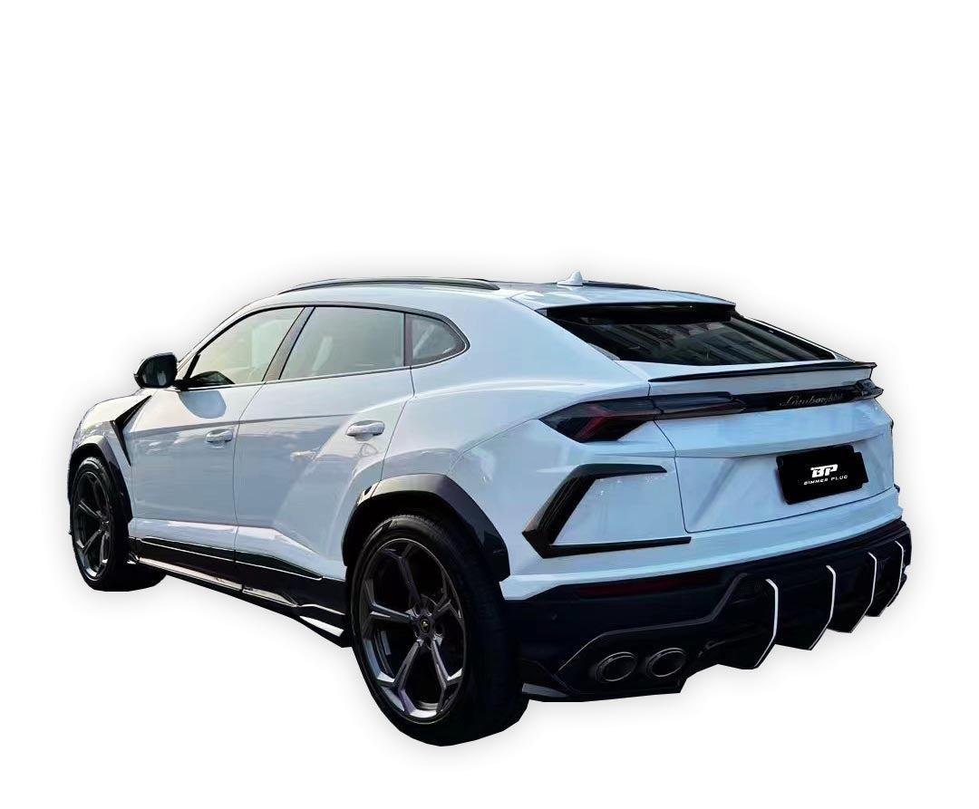 TC Style Carbon Fiber Body Kit - Lamborghini Urus