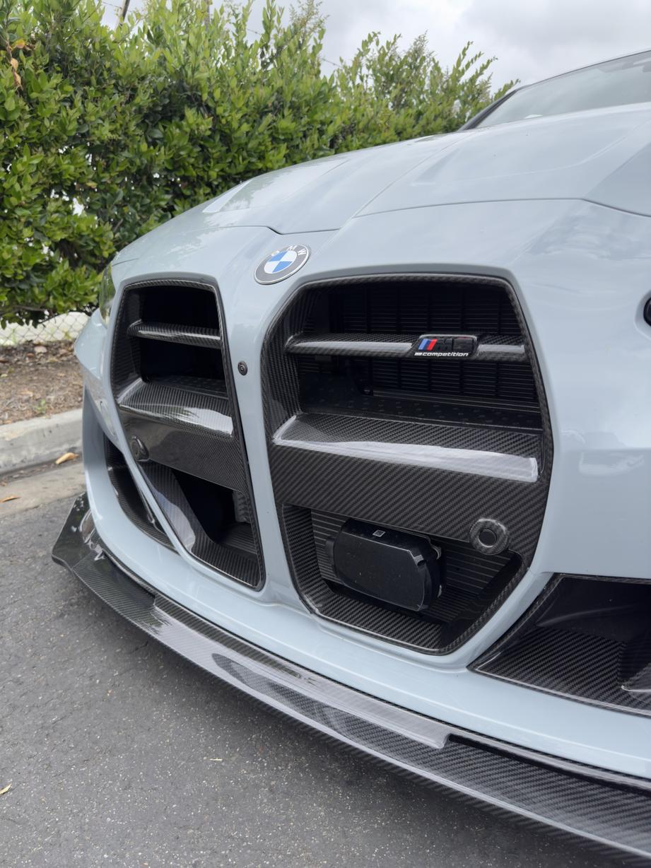 V Style Carbon Fiber Front Grilles - BMW G80 M3 & G82/G83 M4