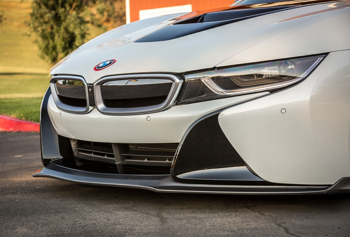 V Style Carbon Fiber Front Lip - BMW i8