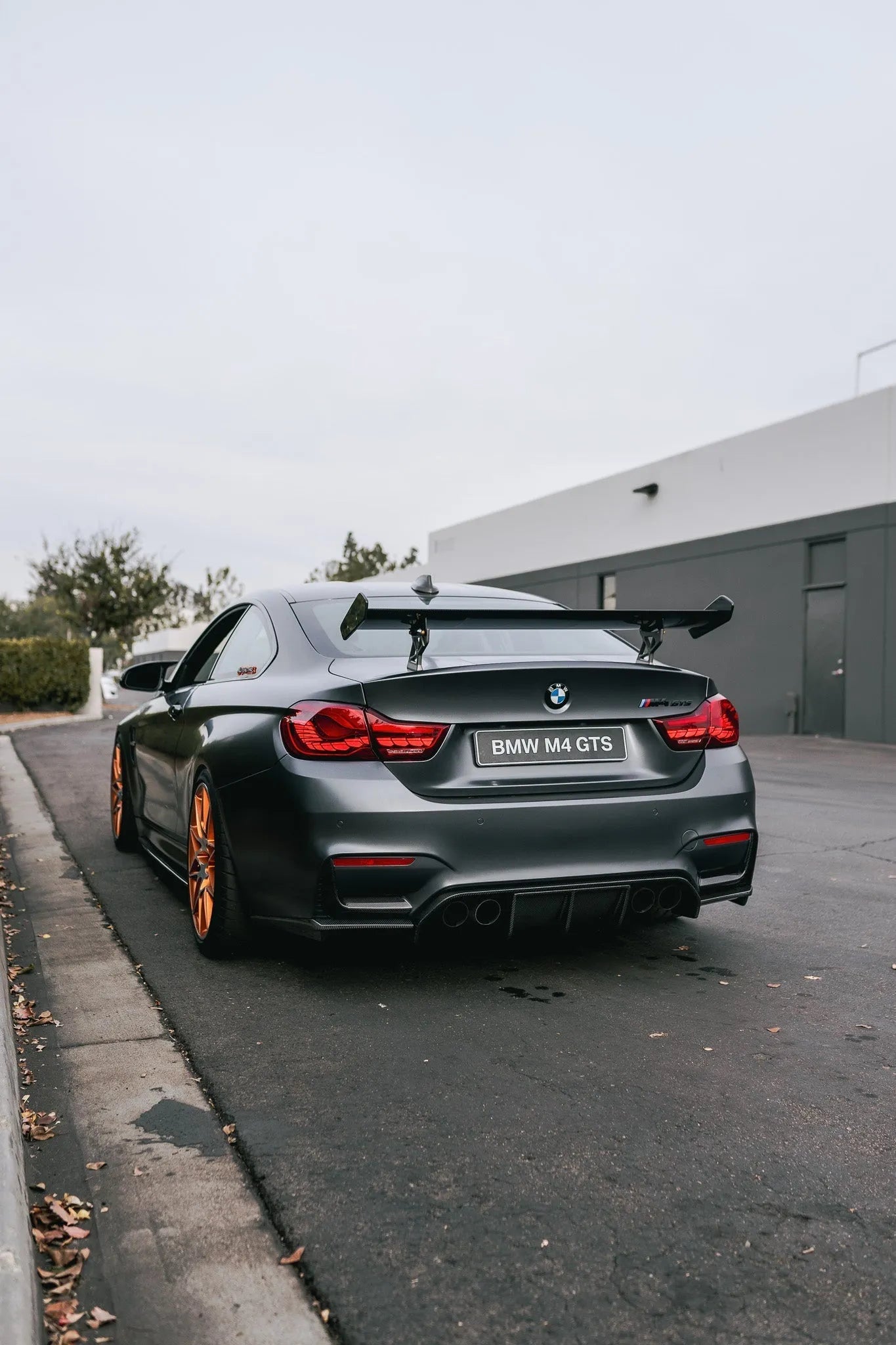 V Style Carbon Fiber Rear Diffuser - BMW F80 M3 & F82/F83 M4